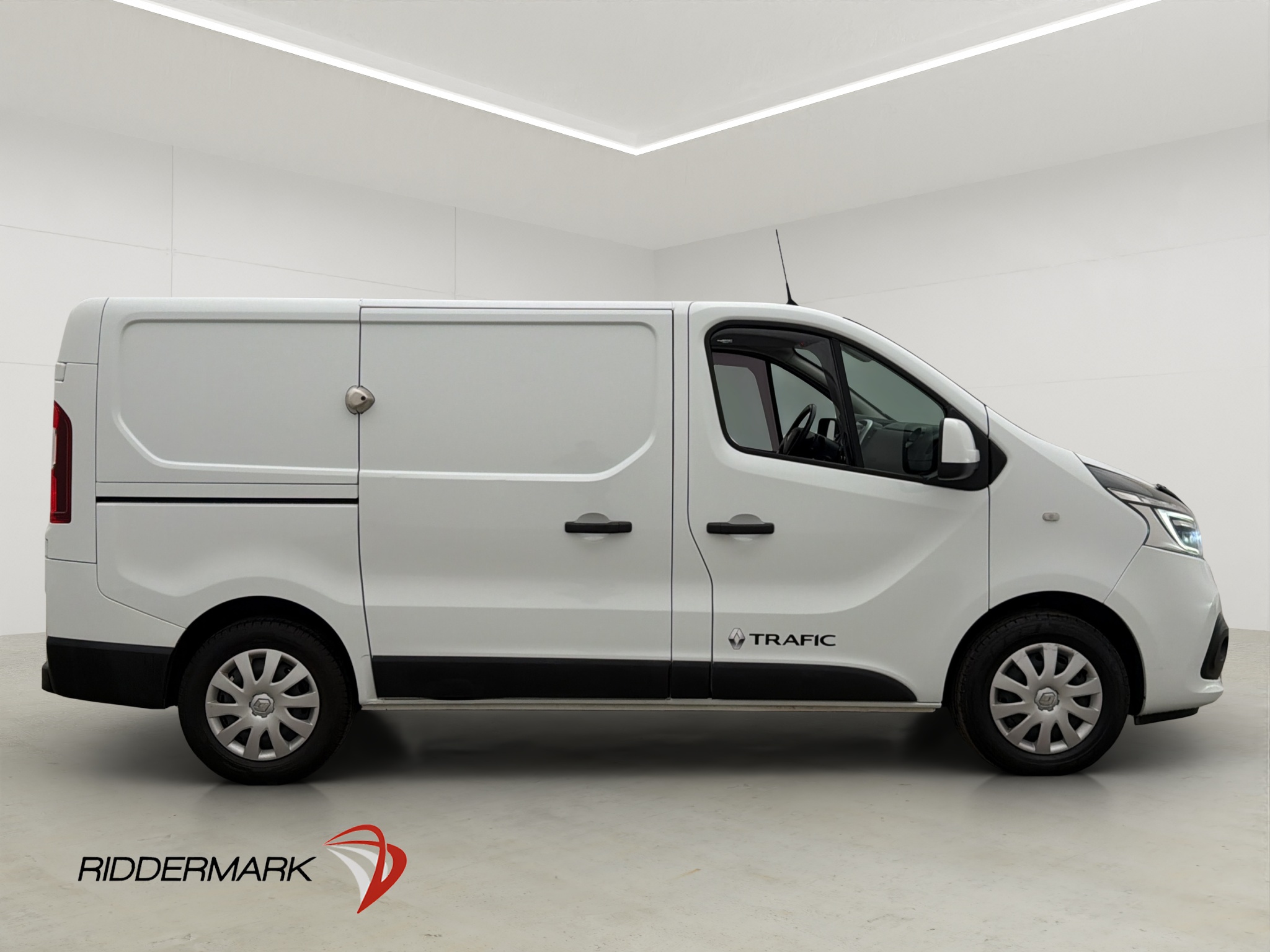 Renault trafic 2020 - miniatyr 3