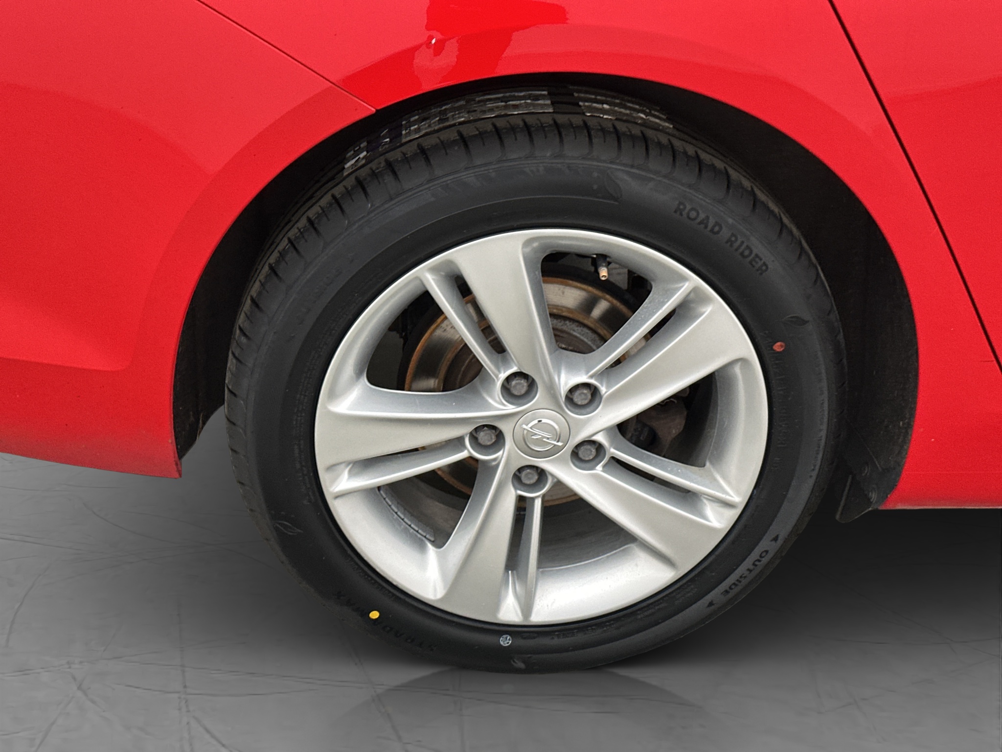 Opel Insignia 2018 - miniatyr 26
