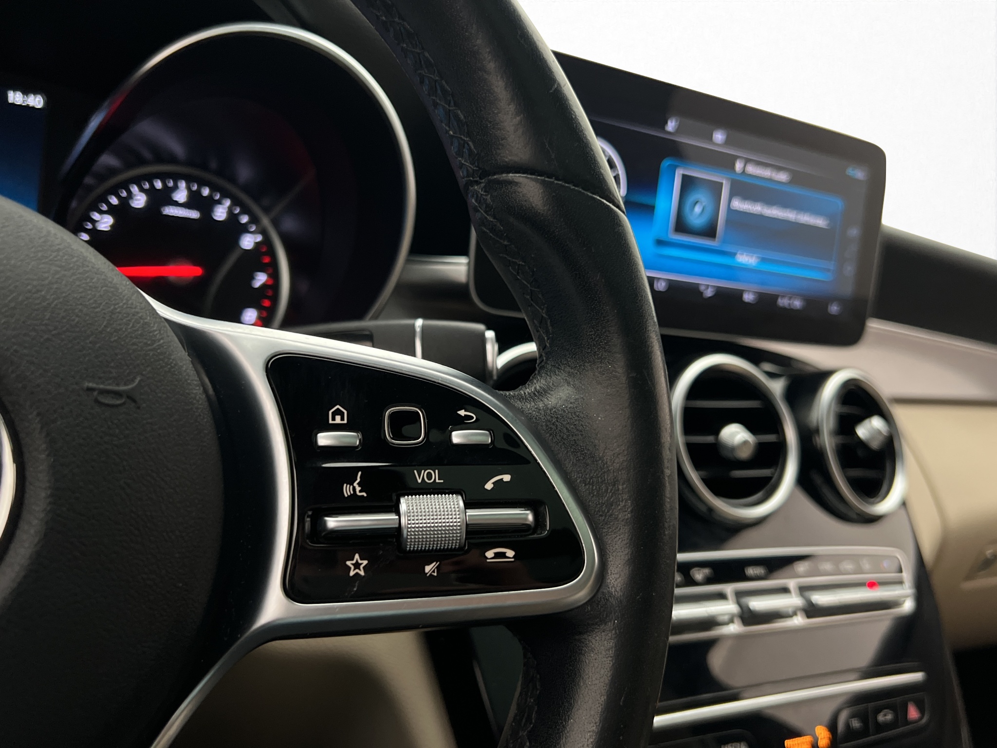 Mercedes-benz C200 2019 - miniatyr 16