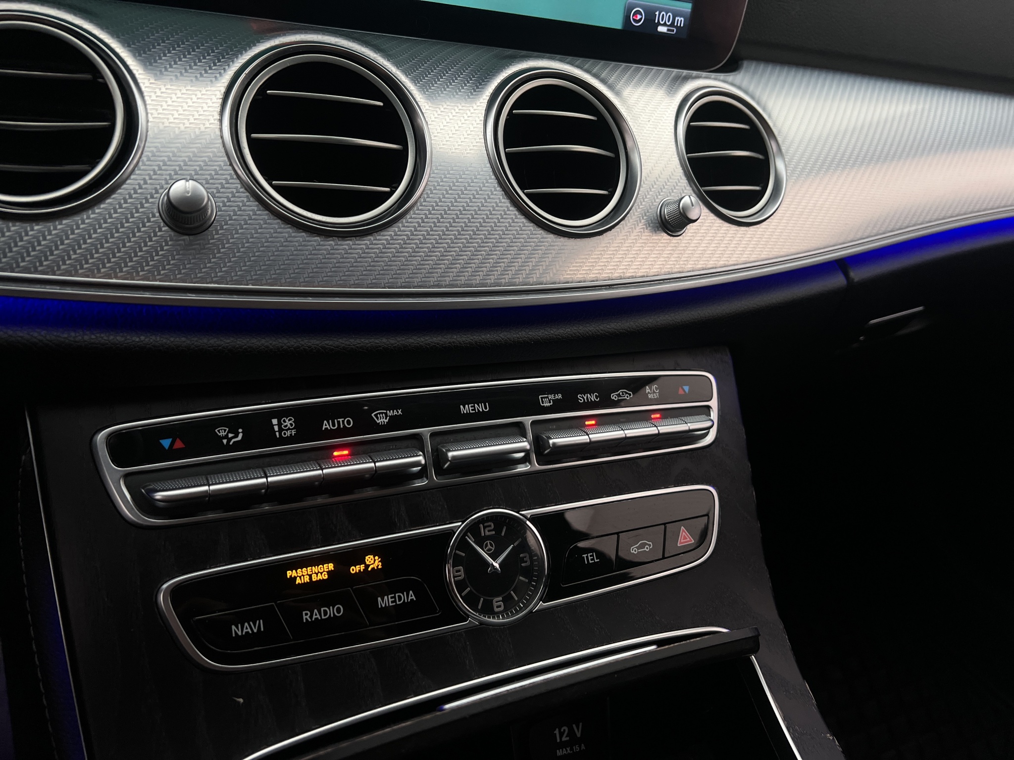 Mercedes-benz E200 2019 - miniatyr 24