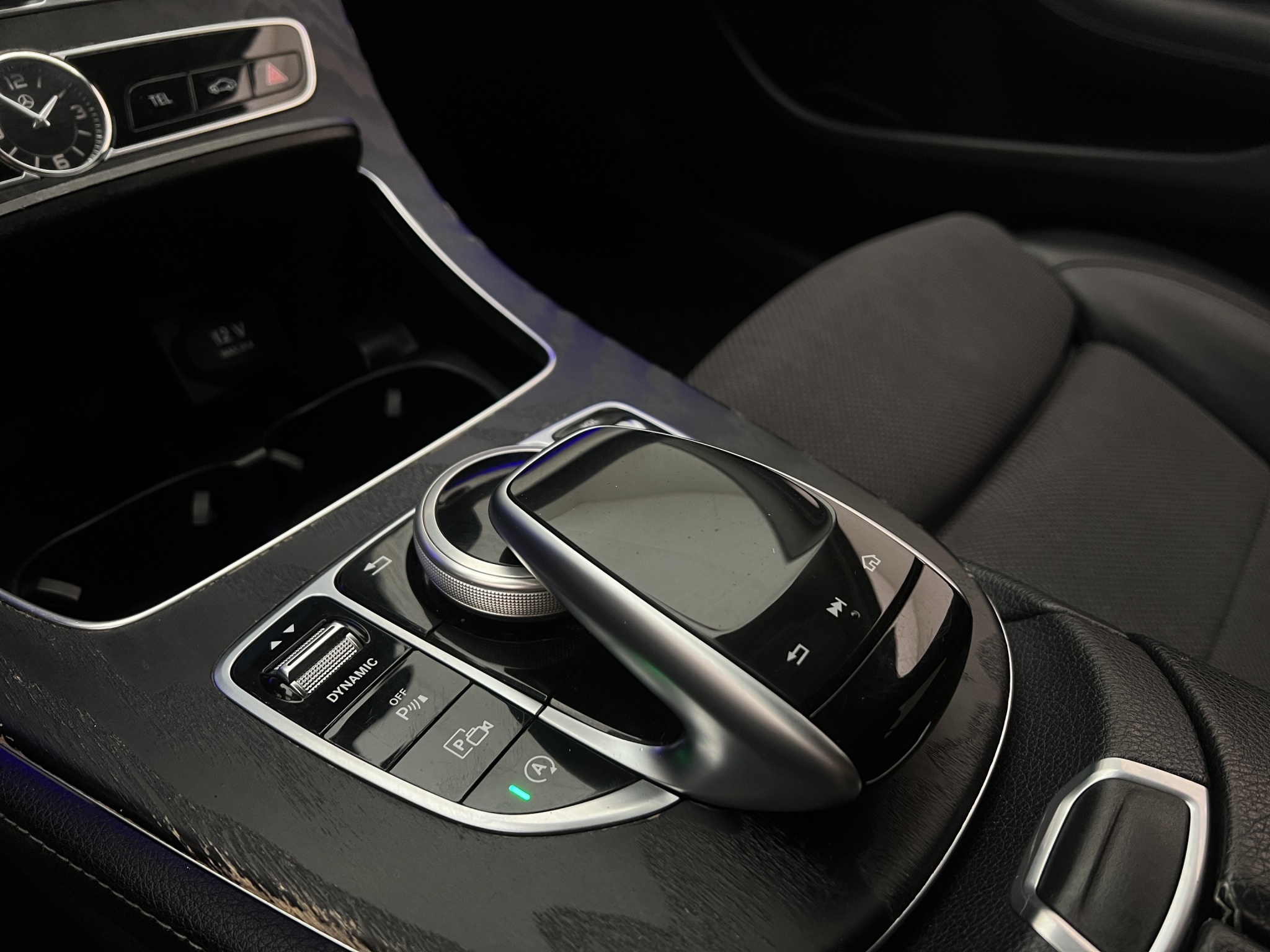 Mercedes-benz E200 2019 - miniatyr 25