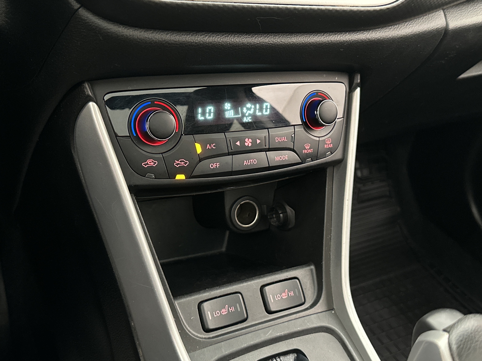 Suzuki SX4 2014 - miniatyr 23