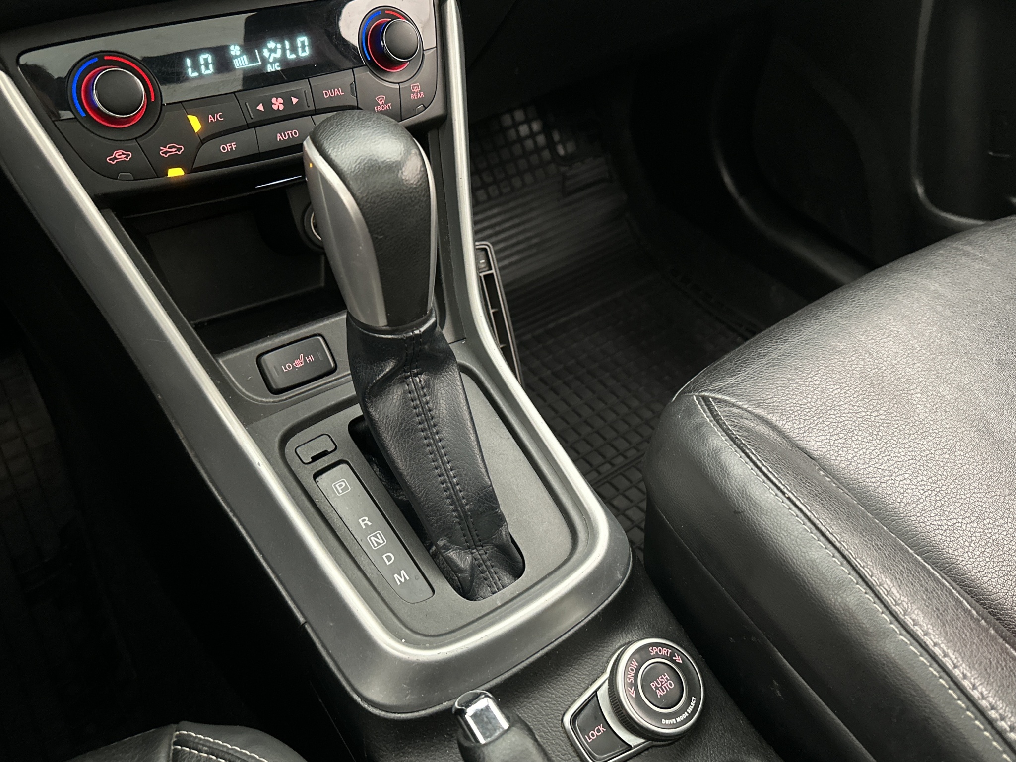 Suzuki SX4 2014 - miniatyr 24