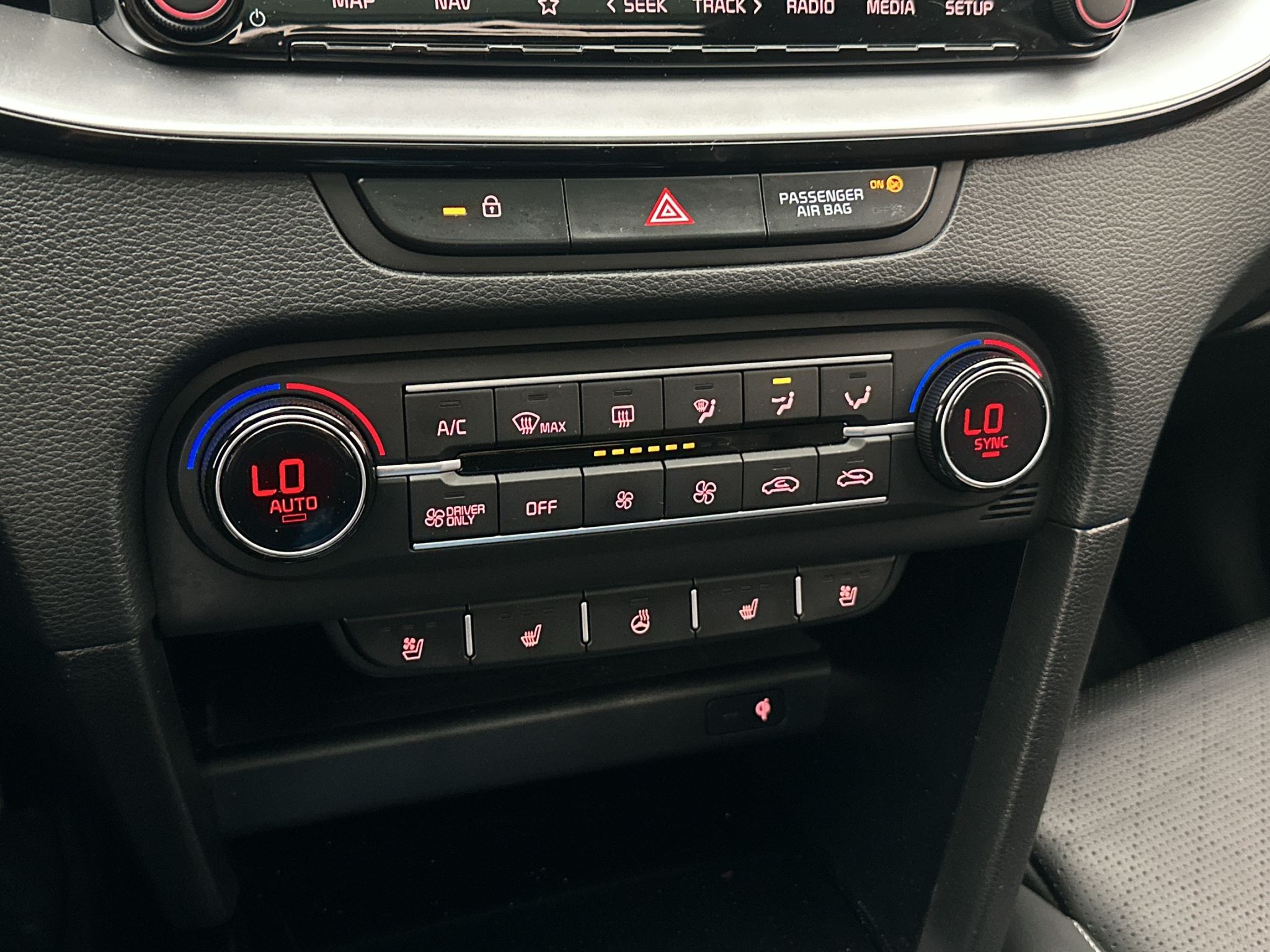 Kia Ceed 2022 - miniatyr 25