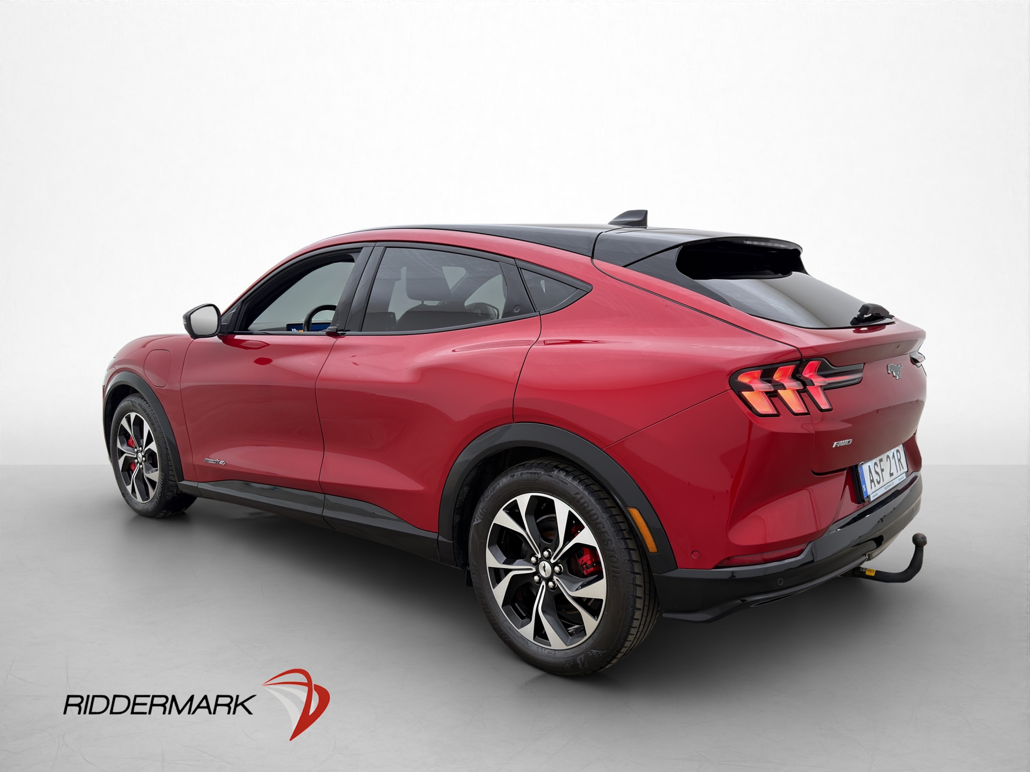 Ford Mustang Mach-E 2021 - miniatyr 4
