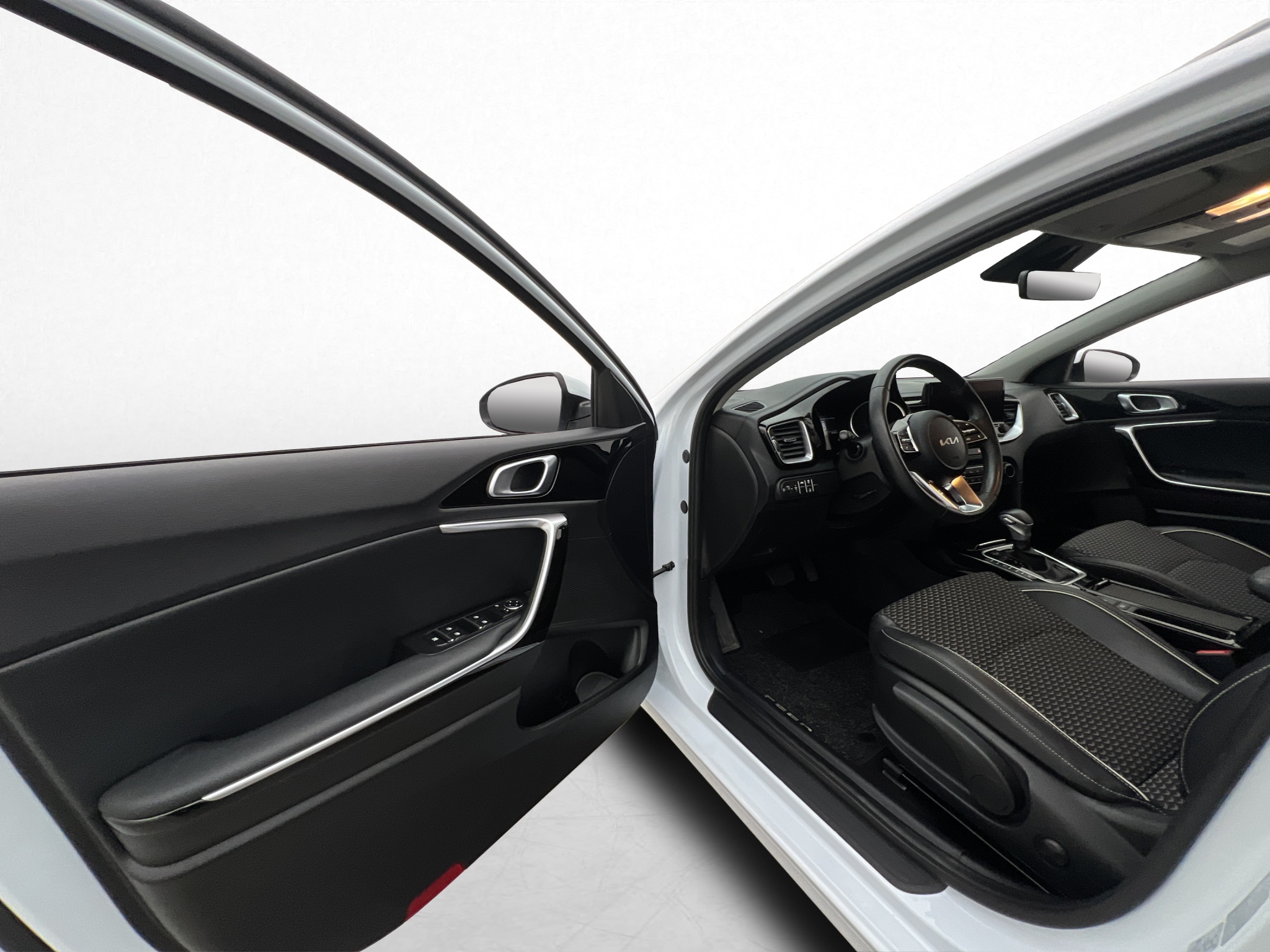 Kia Ceed 2023 - miniatyr 2