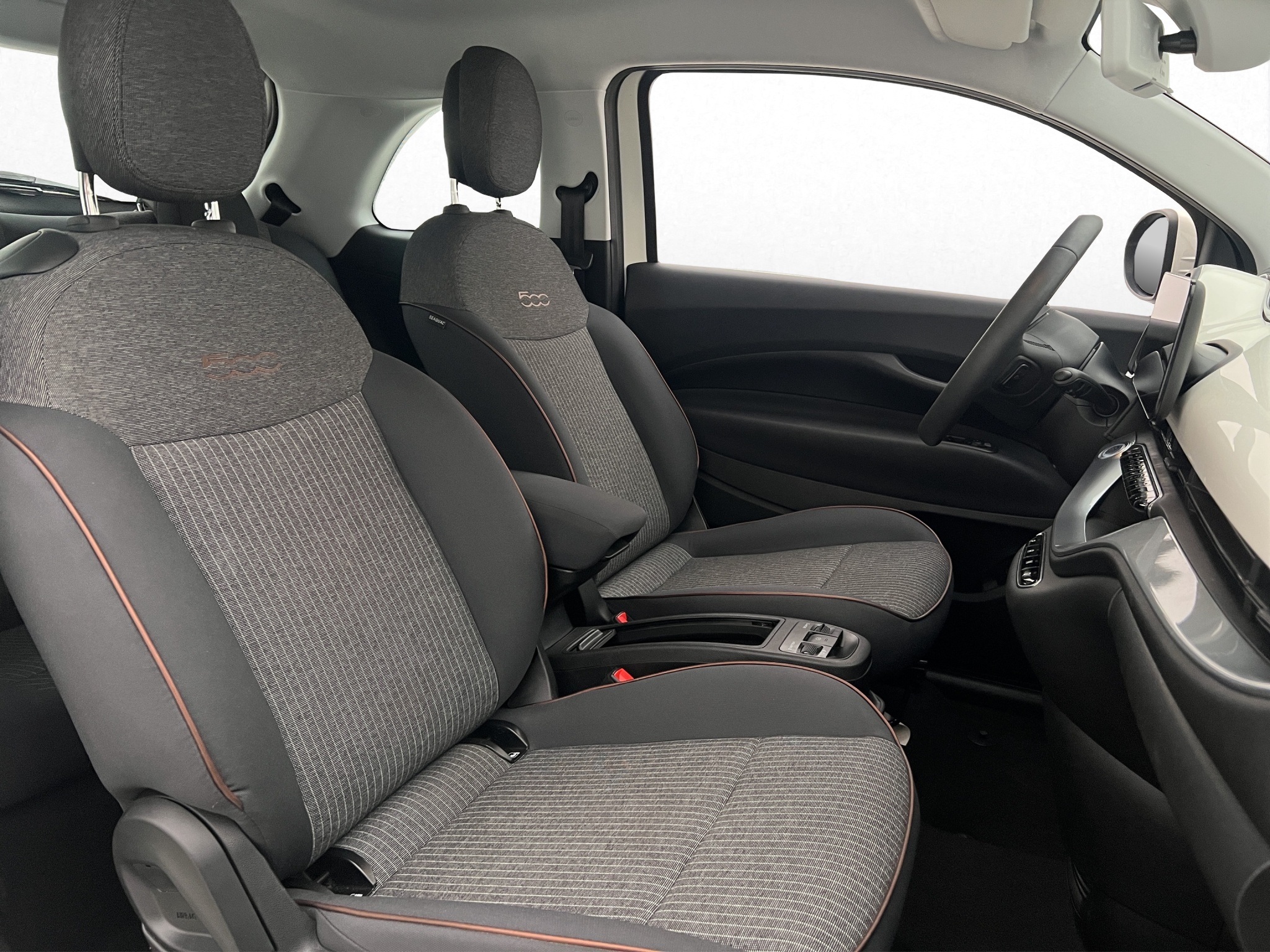Fiat 500E 2021 - miniatyr 19