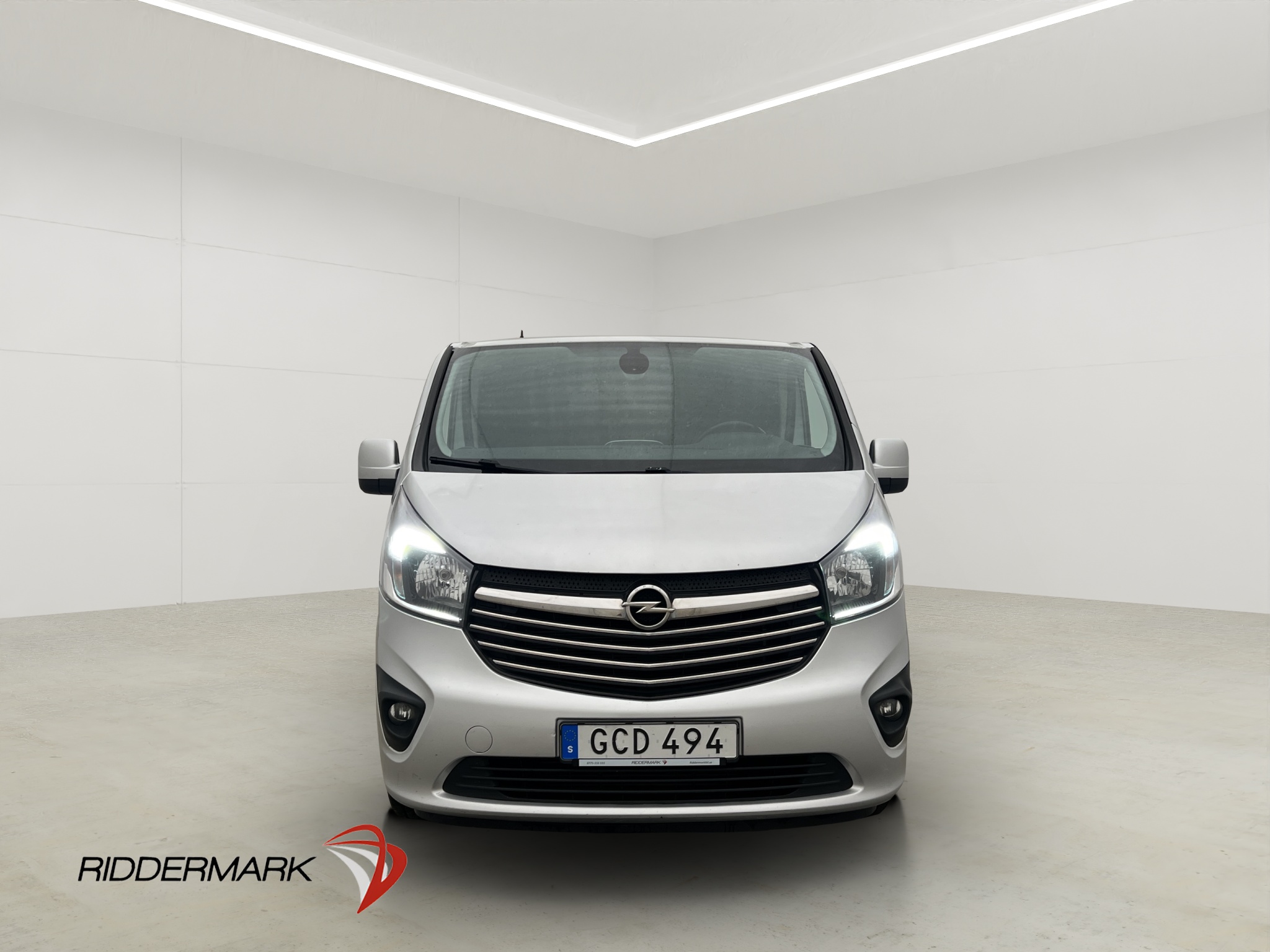 Opel Vivaro 2015 - miniatyr 7