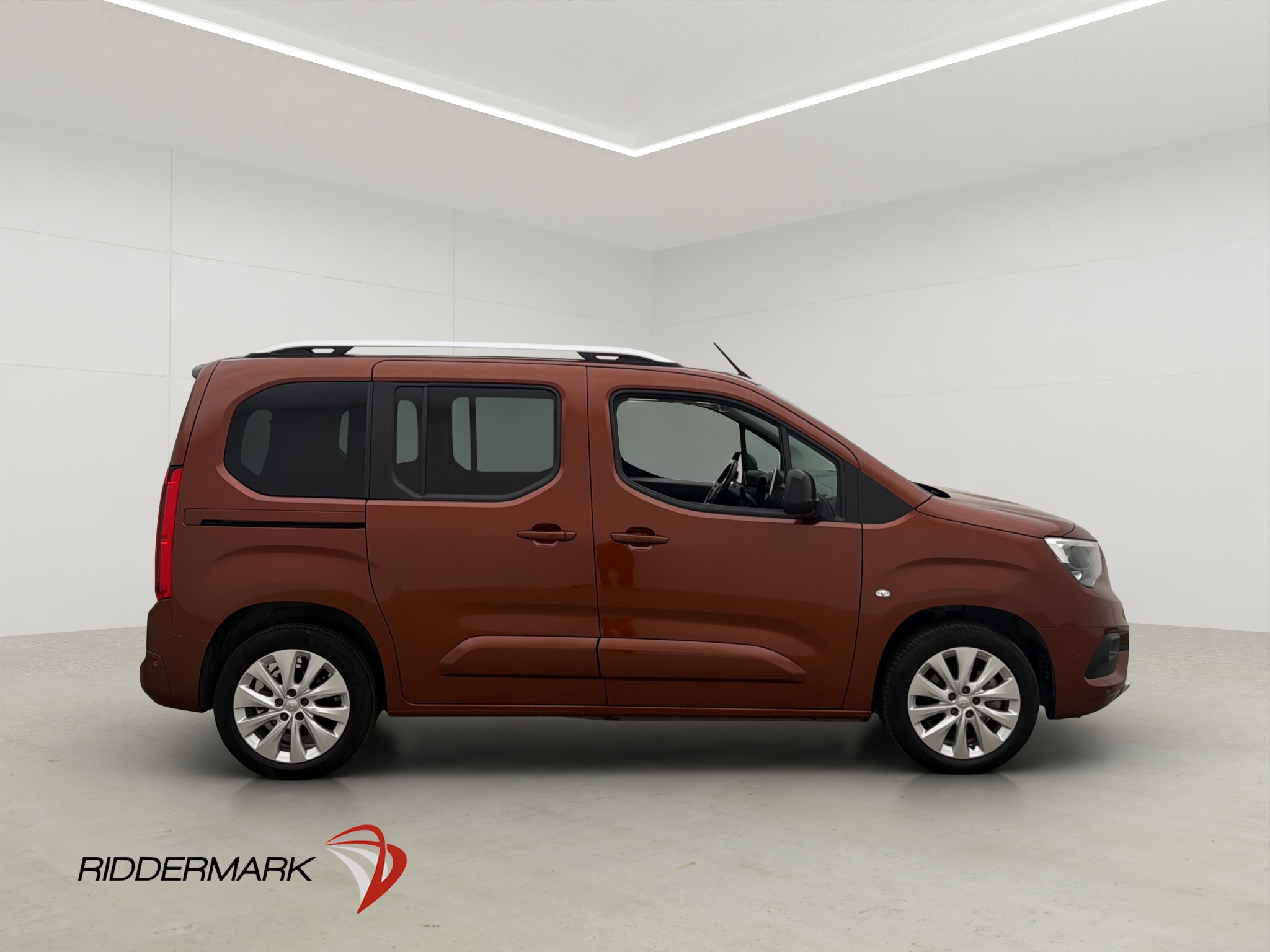 Opel COMBO-E 2021 - miniatyr 3
