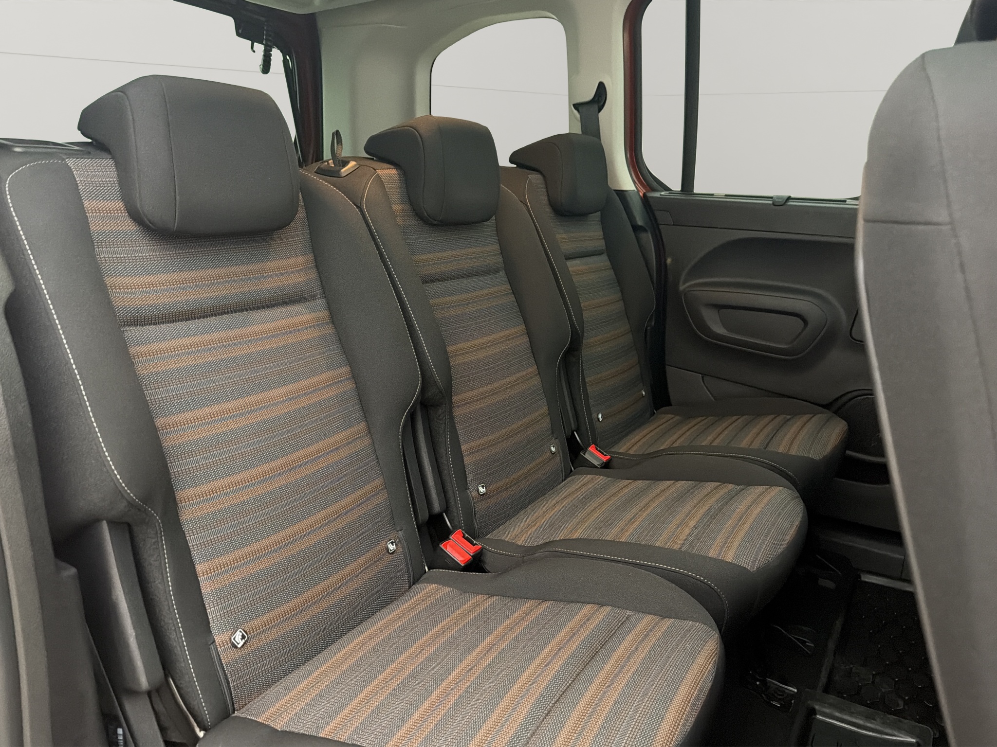 Opel COMBO-E 2021 - miniatyr 27