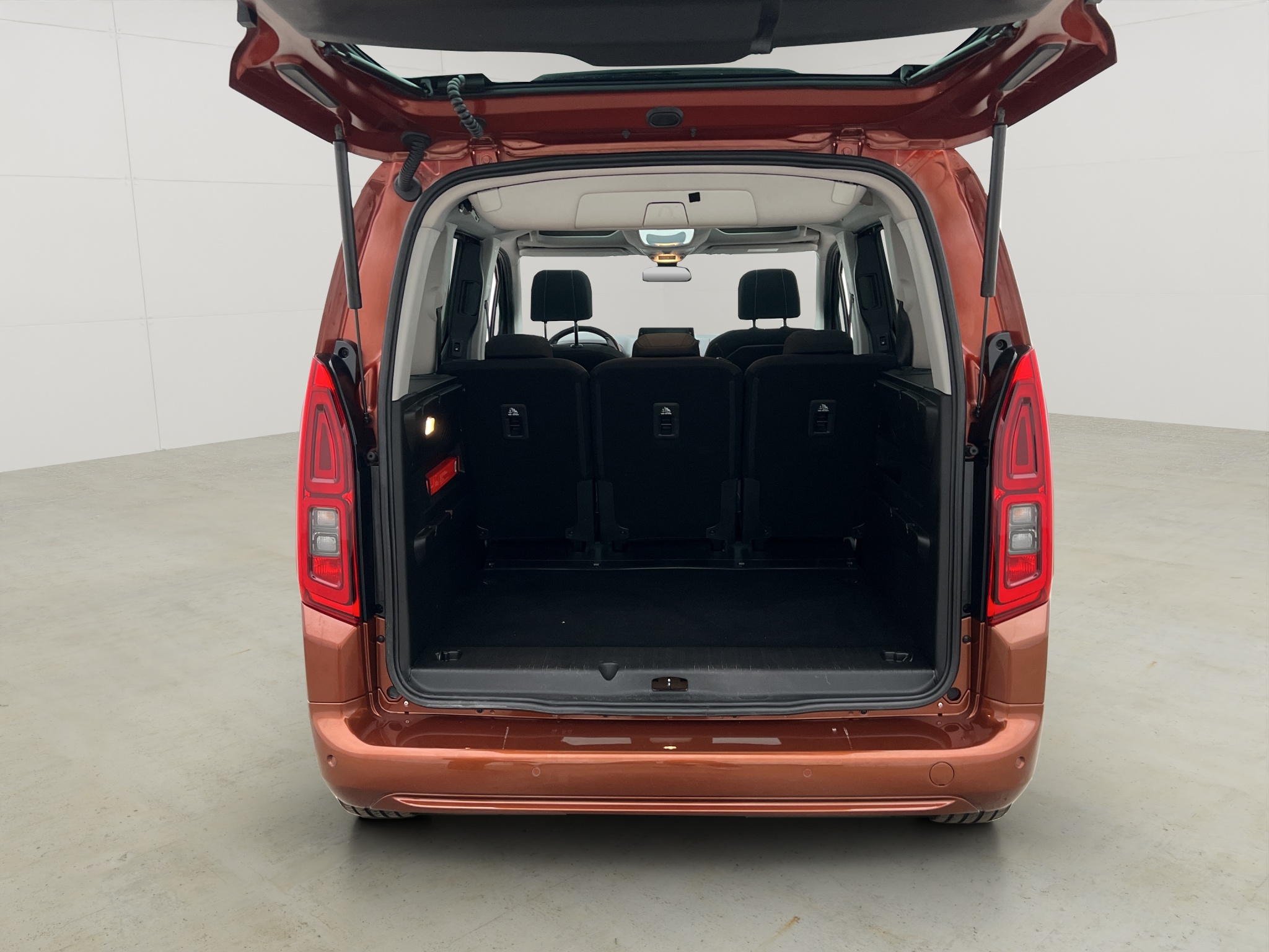 Opel COMBO-E 2021 - miniatyr 4
