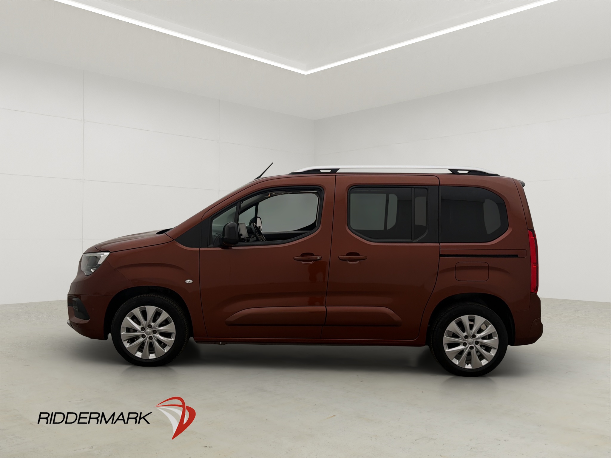 Opel COMBO-E 2021 - miniatyr 9