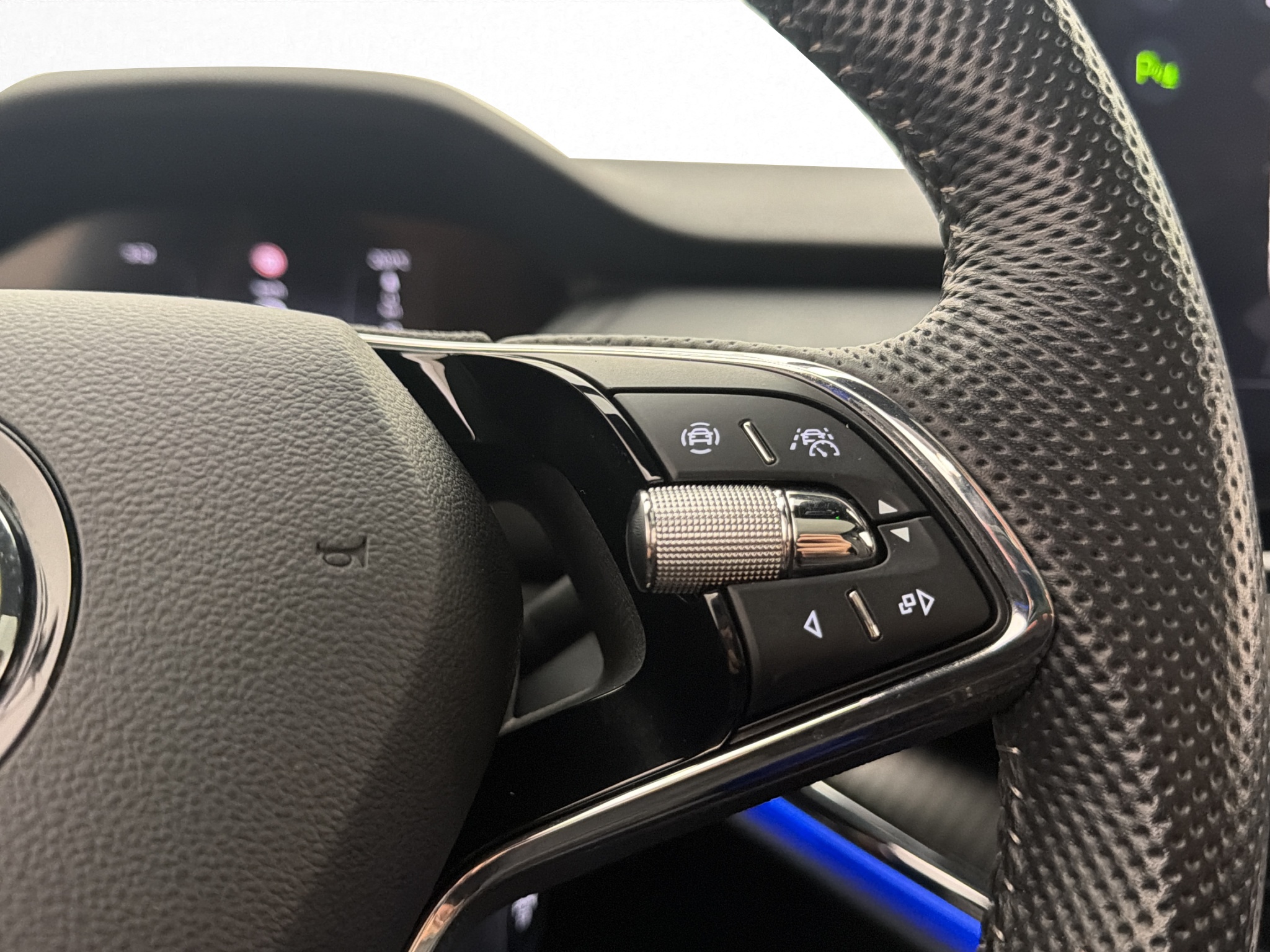 Škoda Enyaq 2023 - miniatyr 22