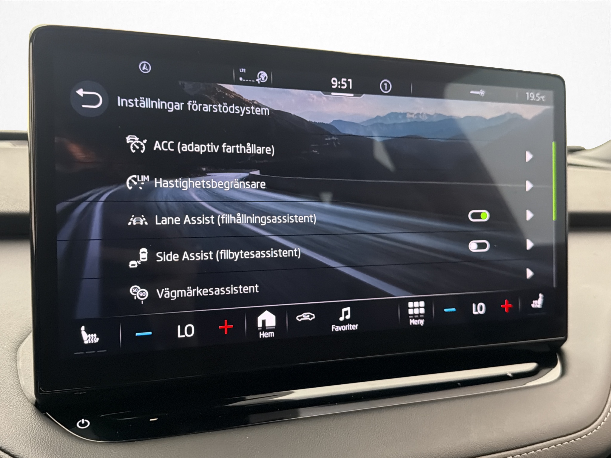 Škoda Enyaq 2023 - miniatyr 25