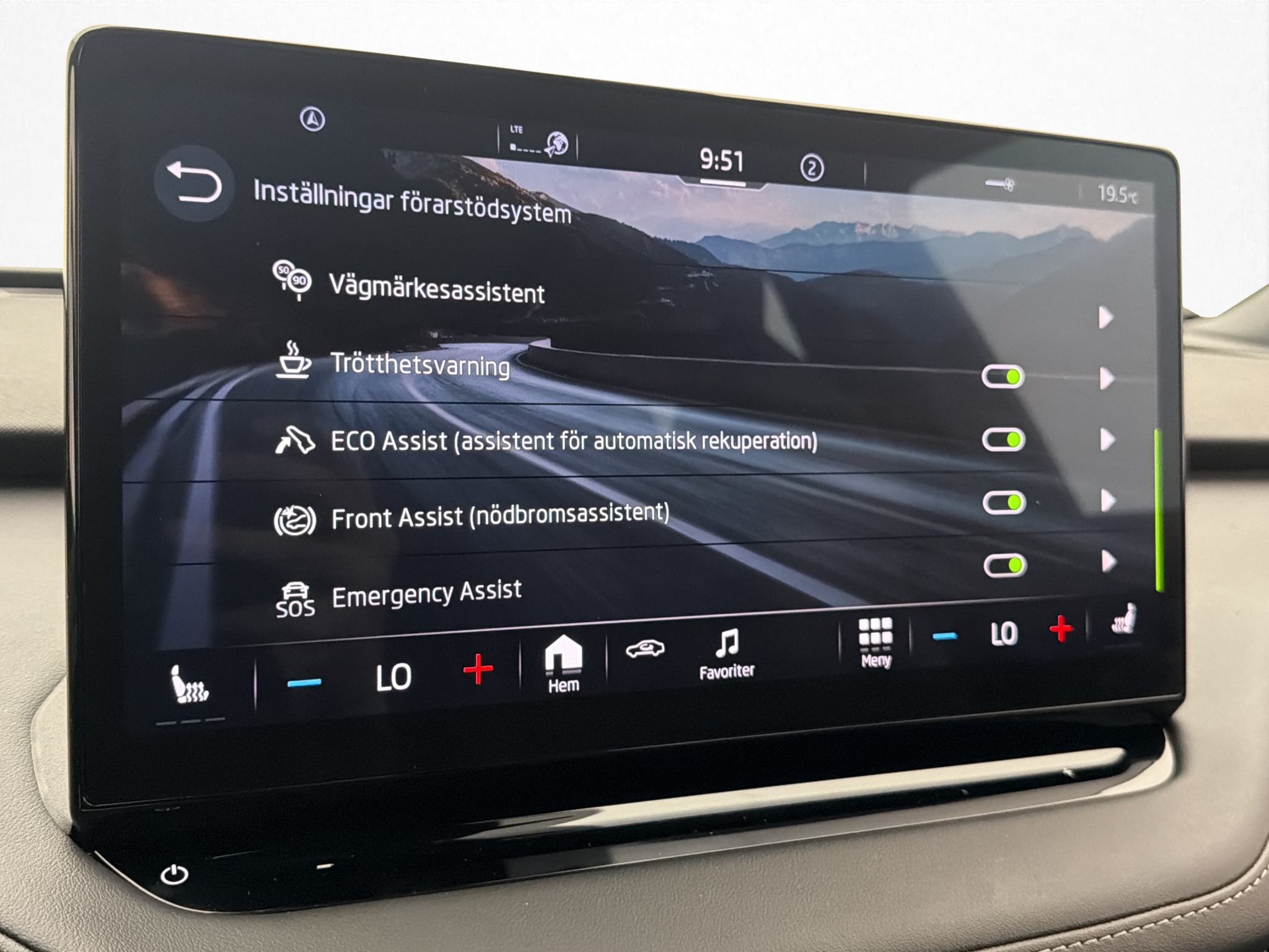 Škoda Enyaq 2023 - miniatyr 26