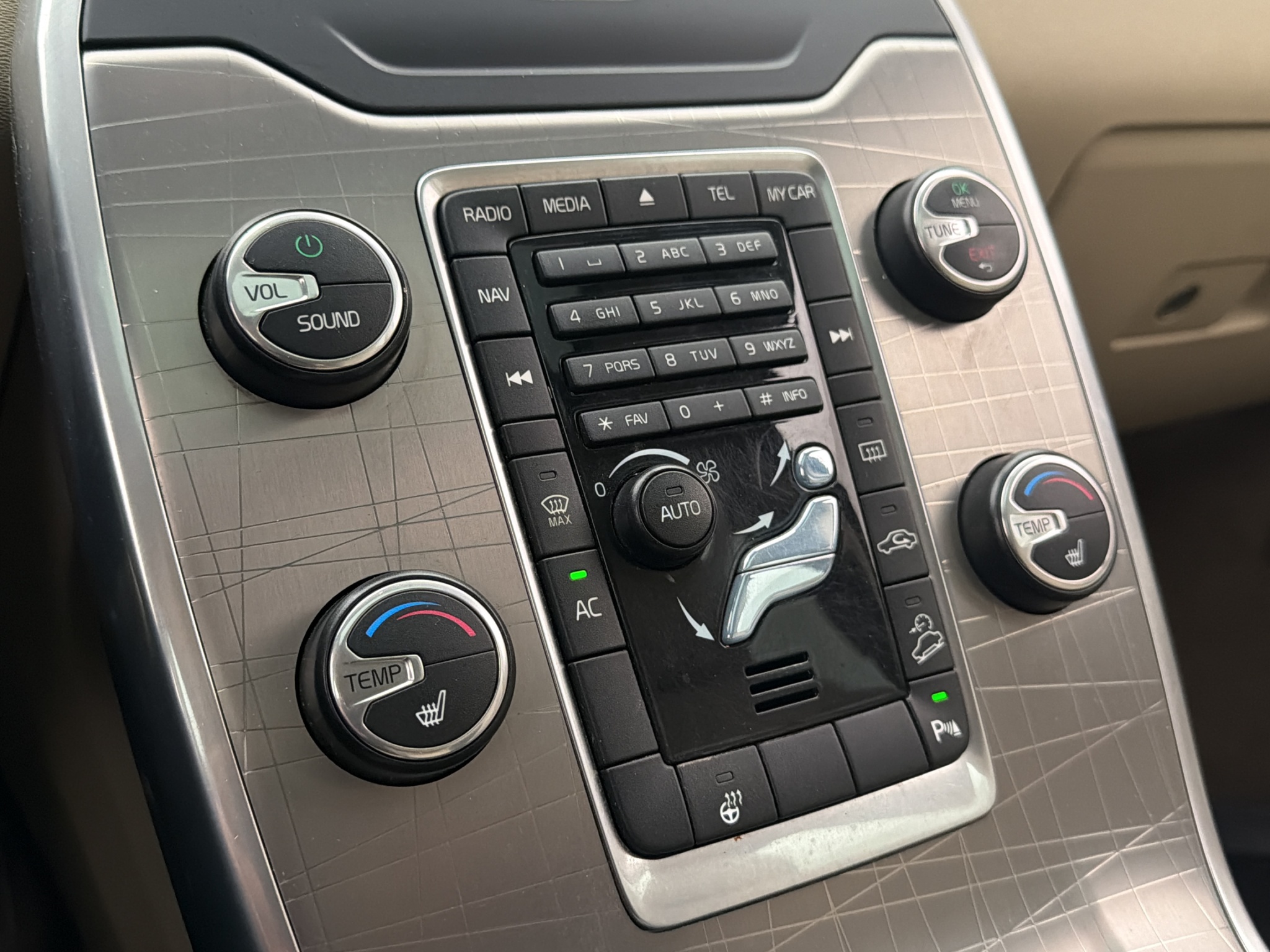 Volvo XC70 2014 - miniatyr 22