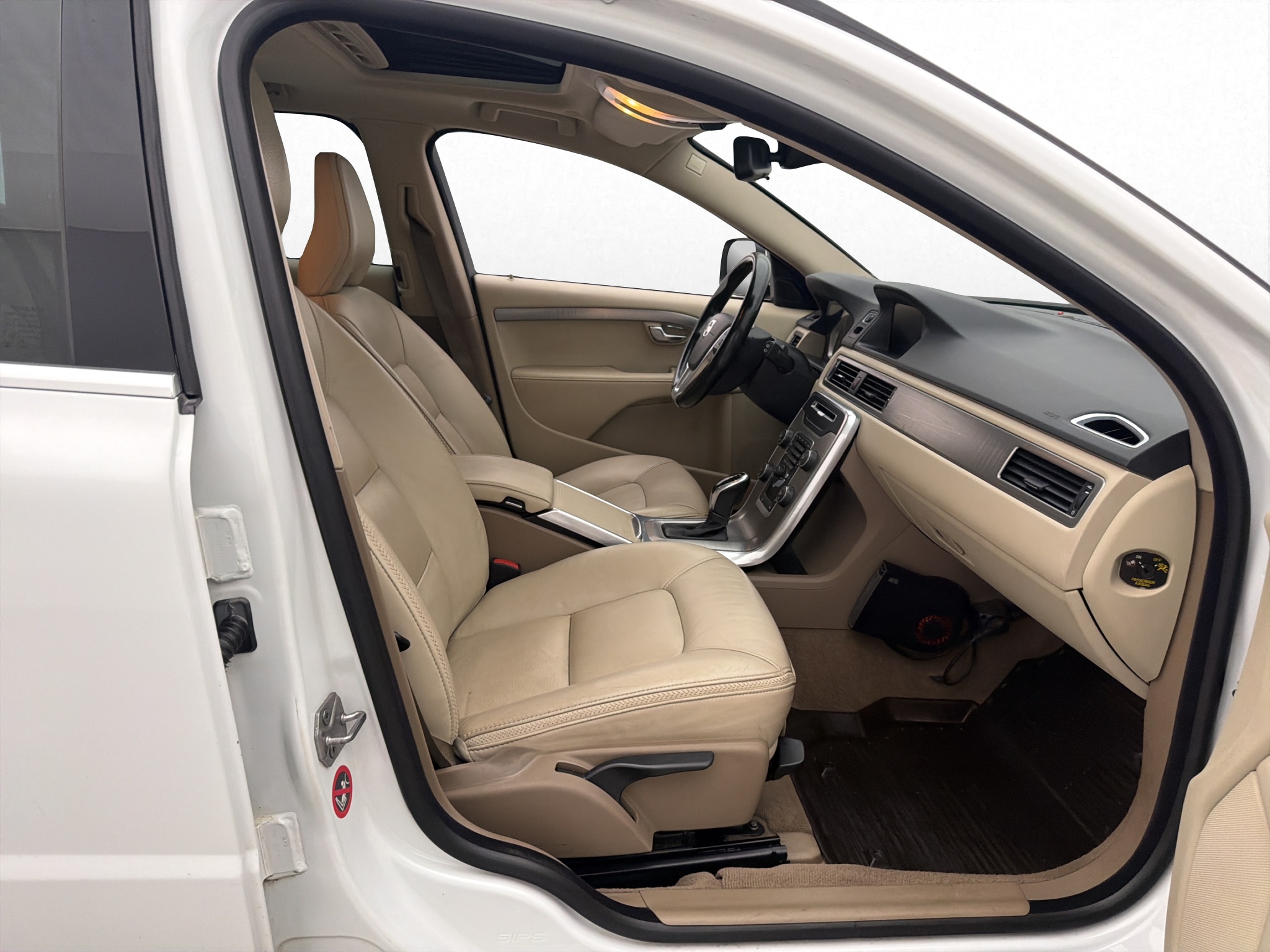 Volvo XC70 2014 - miniatyr 24