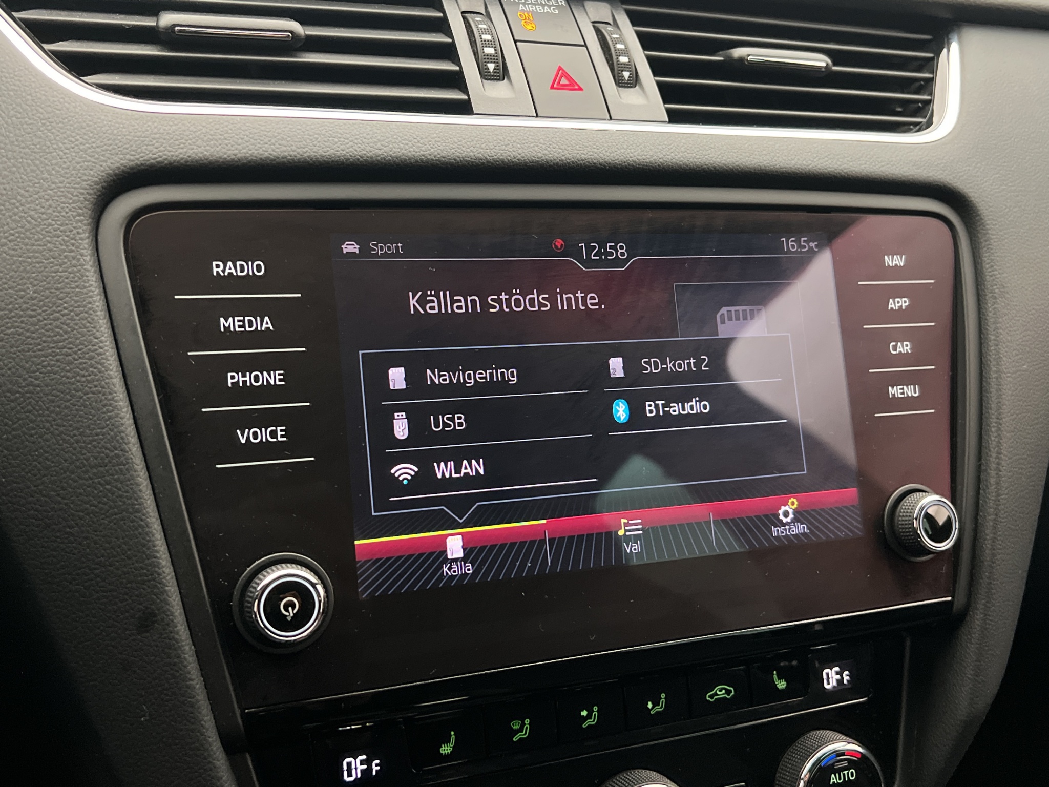 Skoda Octavia RS 2018 - miniatyr 23