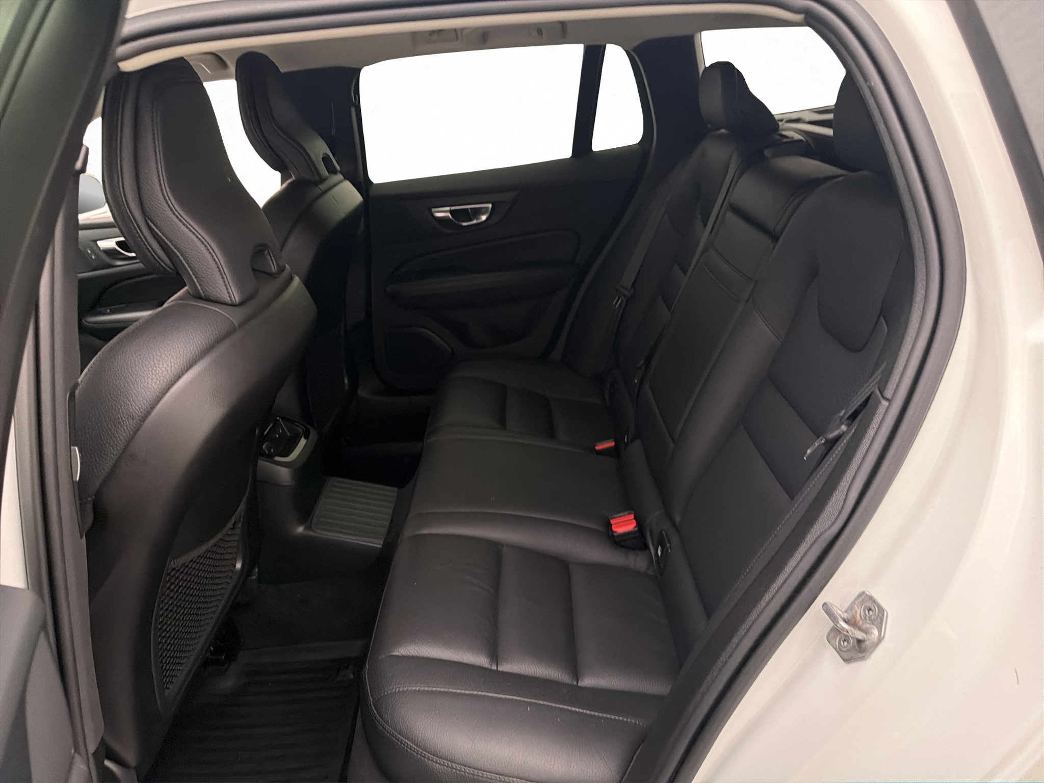 Volvo V60 2022 - miniatyr 28