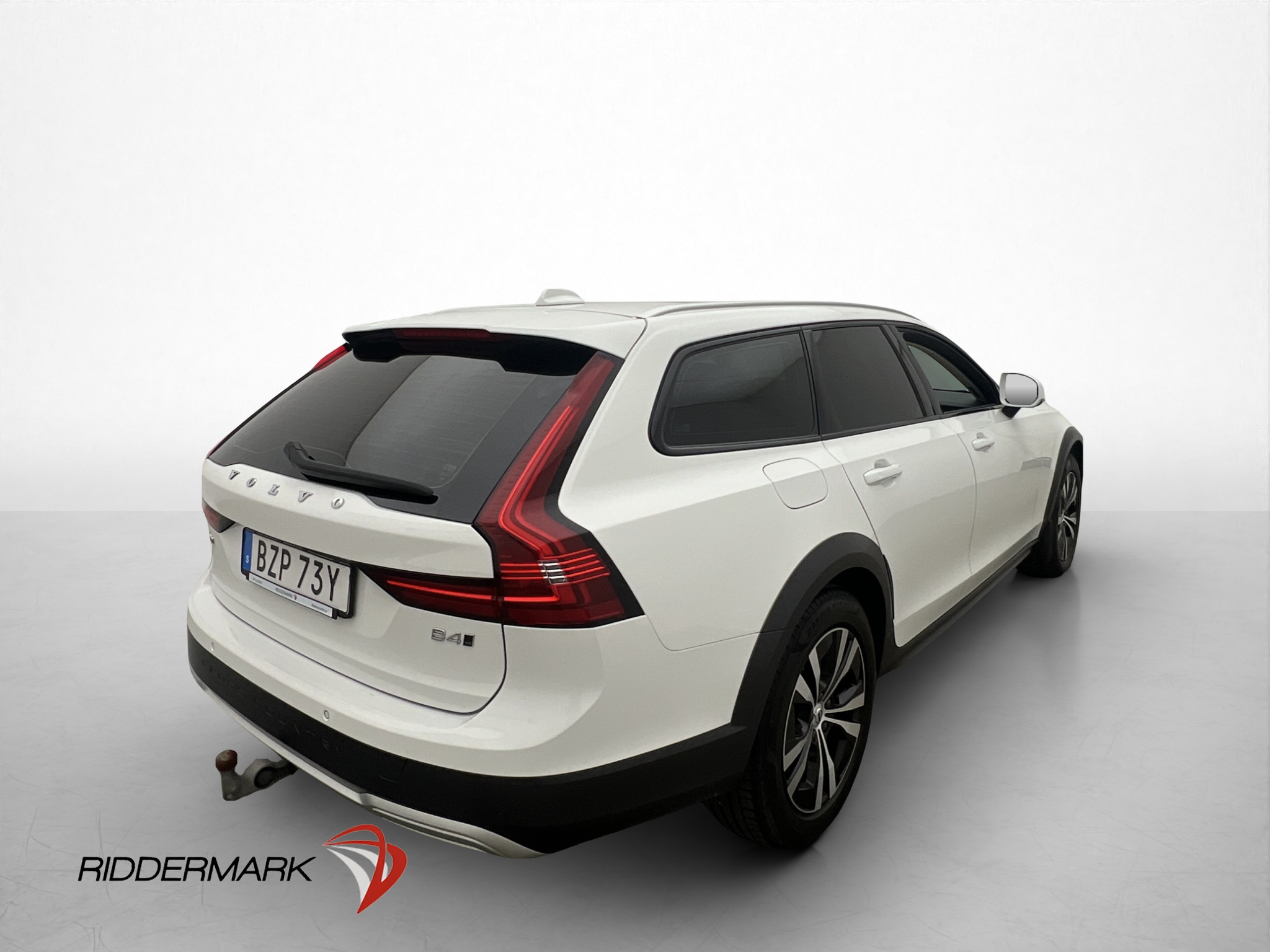 Volvo V90 Cross Country 2022 - miniatyr 13
