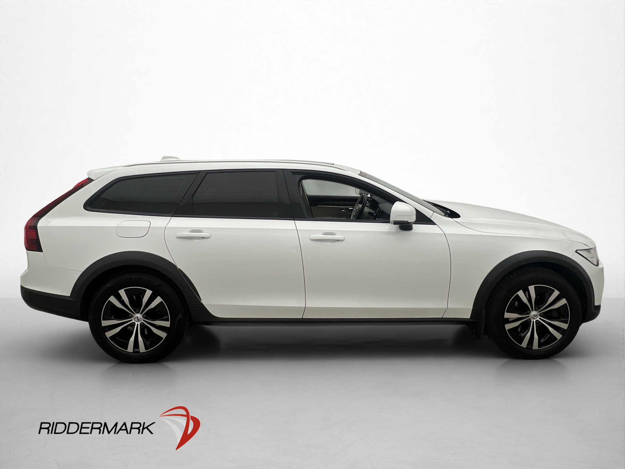 Volvo V90 Cross Country 2022 - miniatyr 15