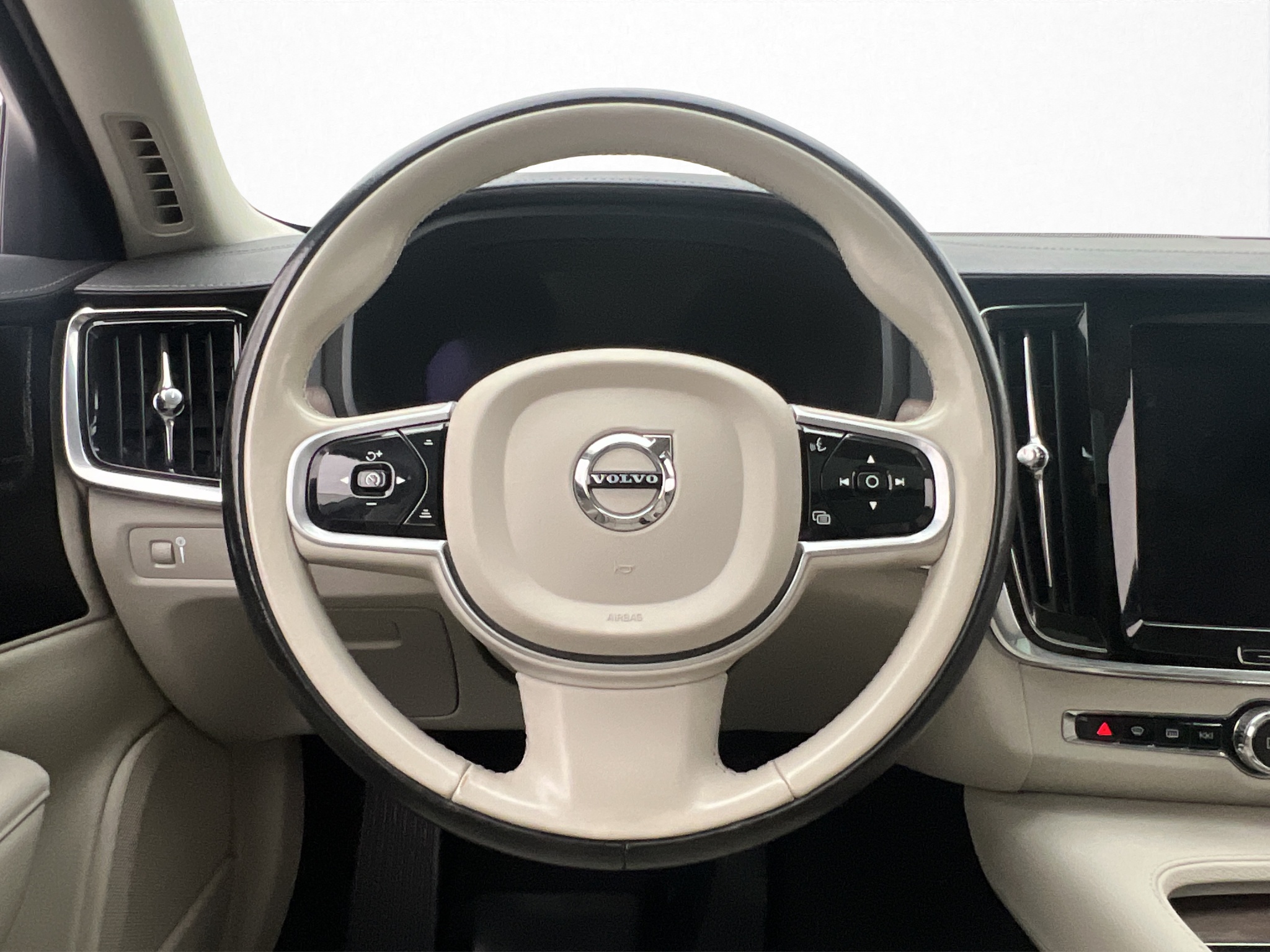 Volvo V90 Cross Country 2022 - miniatyr 16