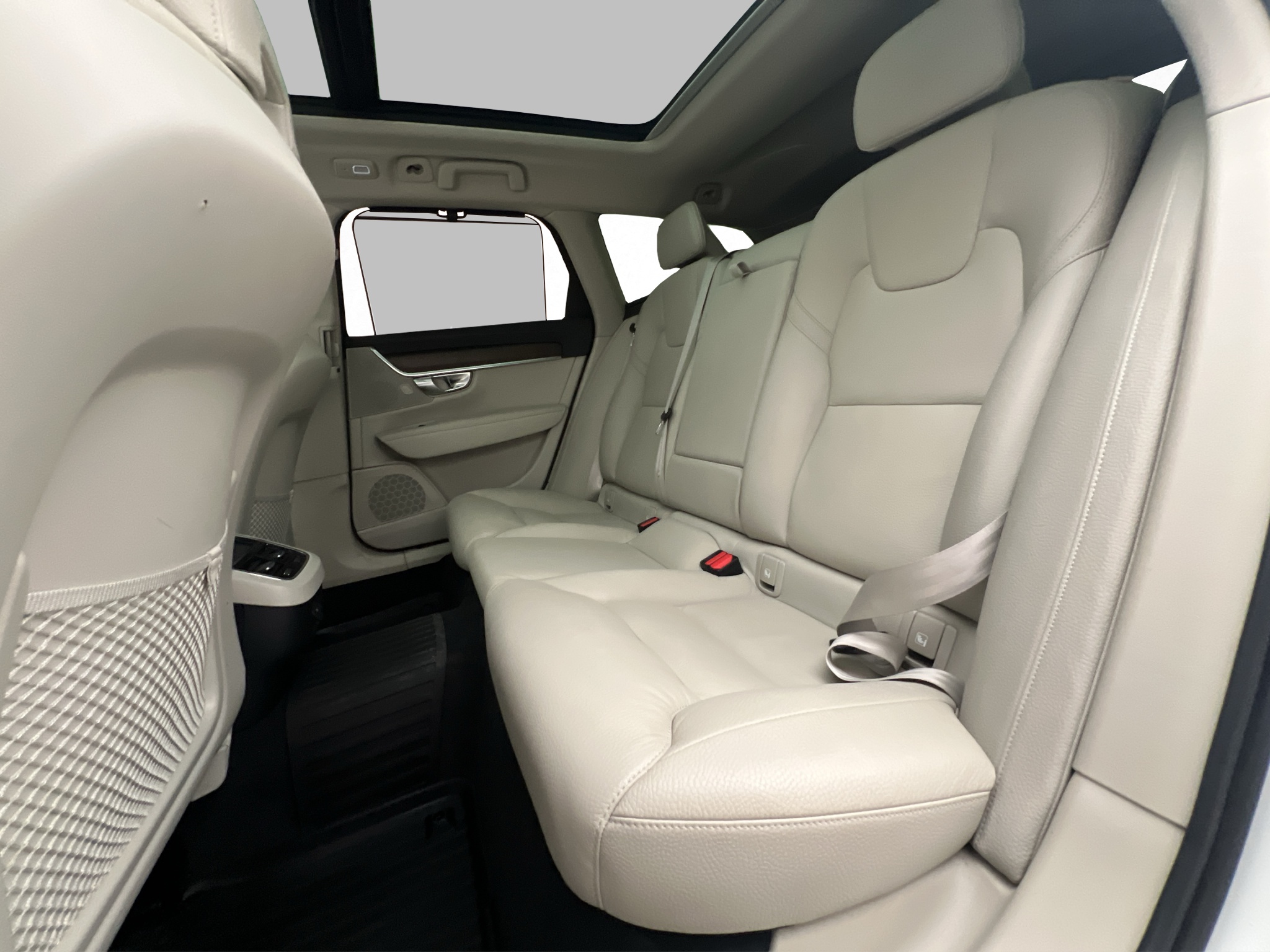 Volvo V90 Cross Country 2022 - miniatyr 32