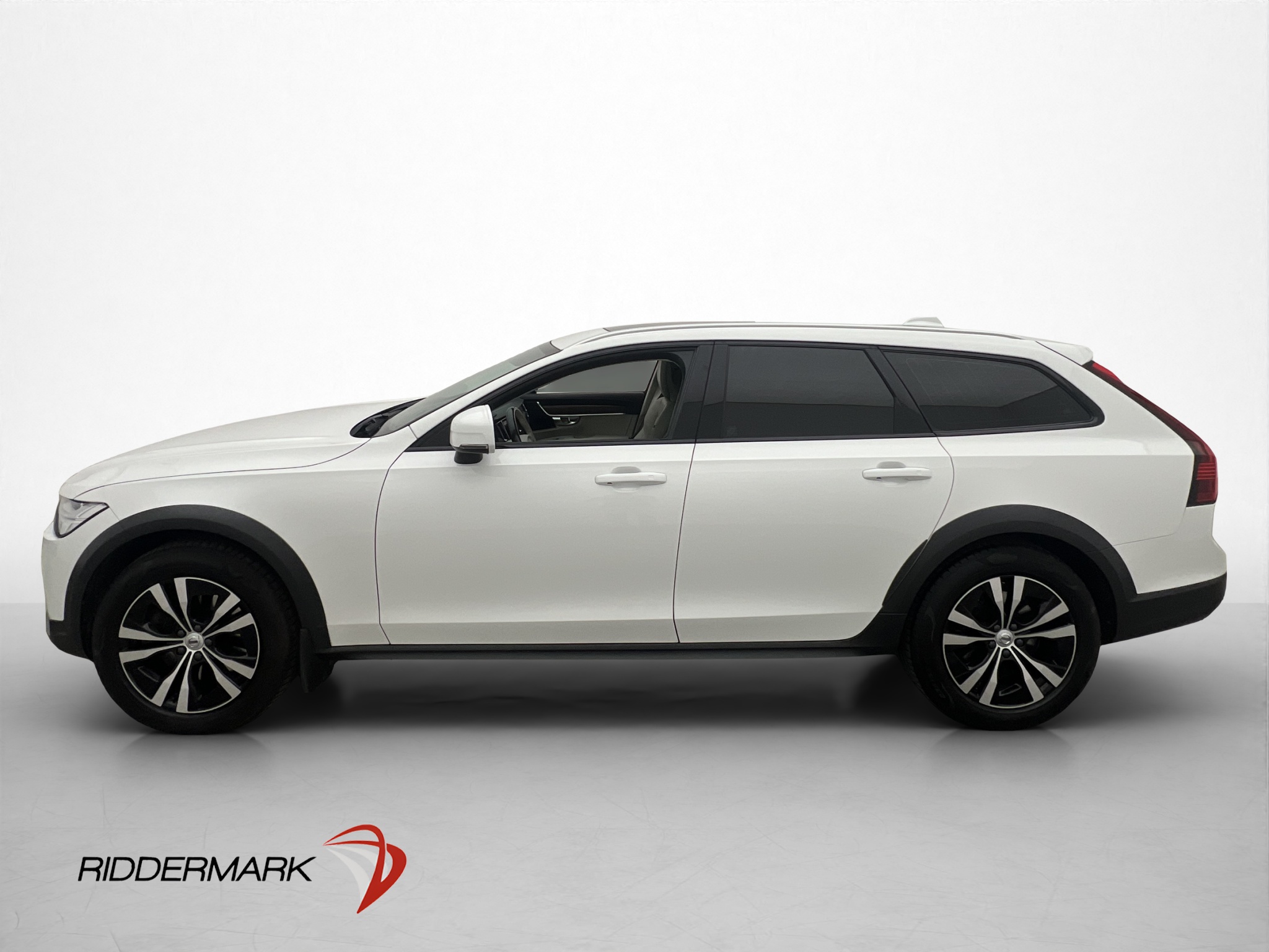 Volvo V90 Cross Country 2022 - miniatyr 7