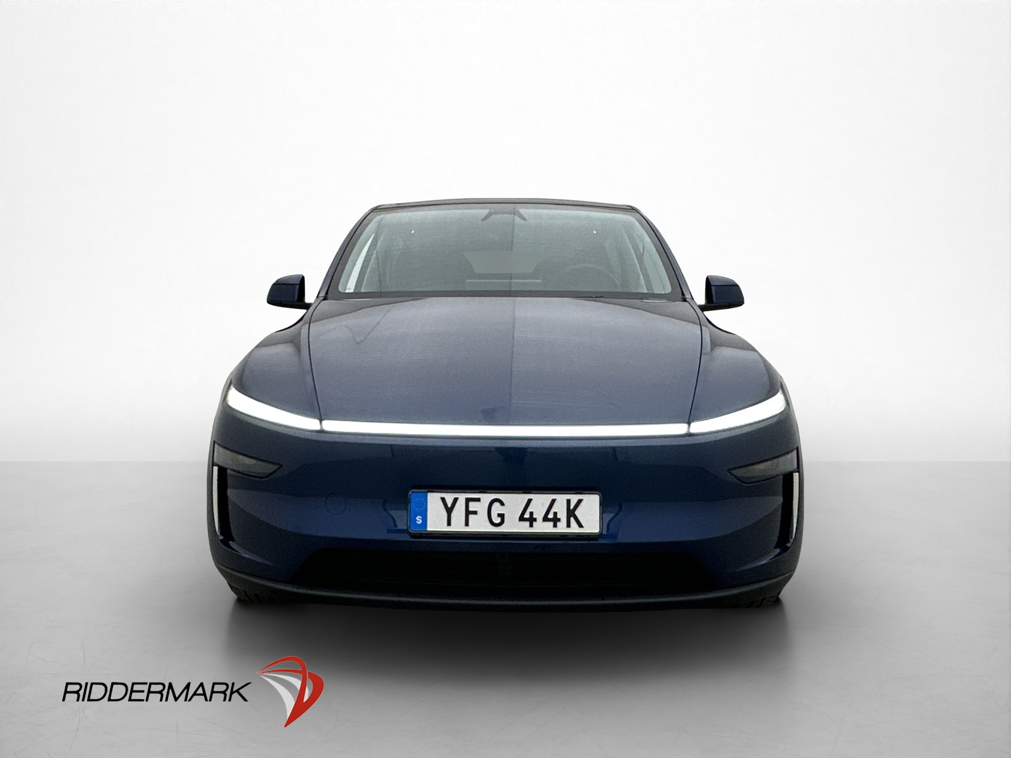 Tesla Model Y 2025 - miniatyr 3