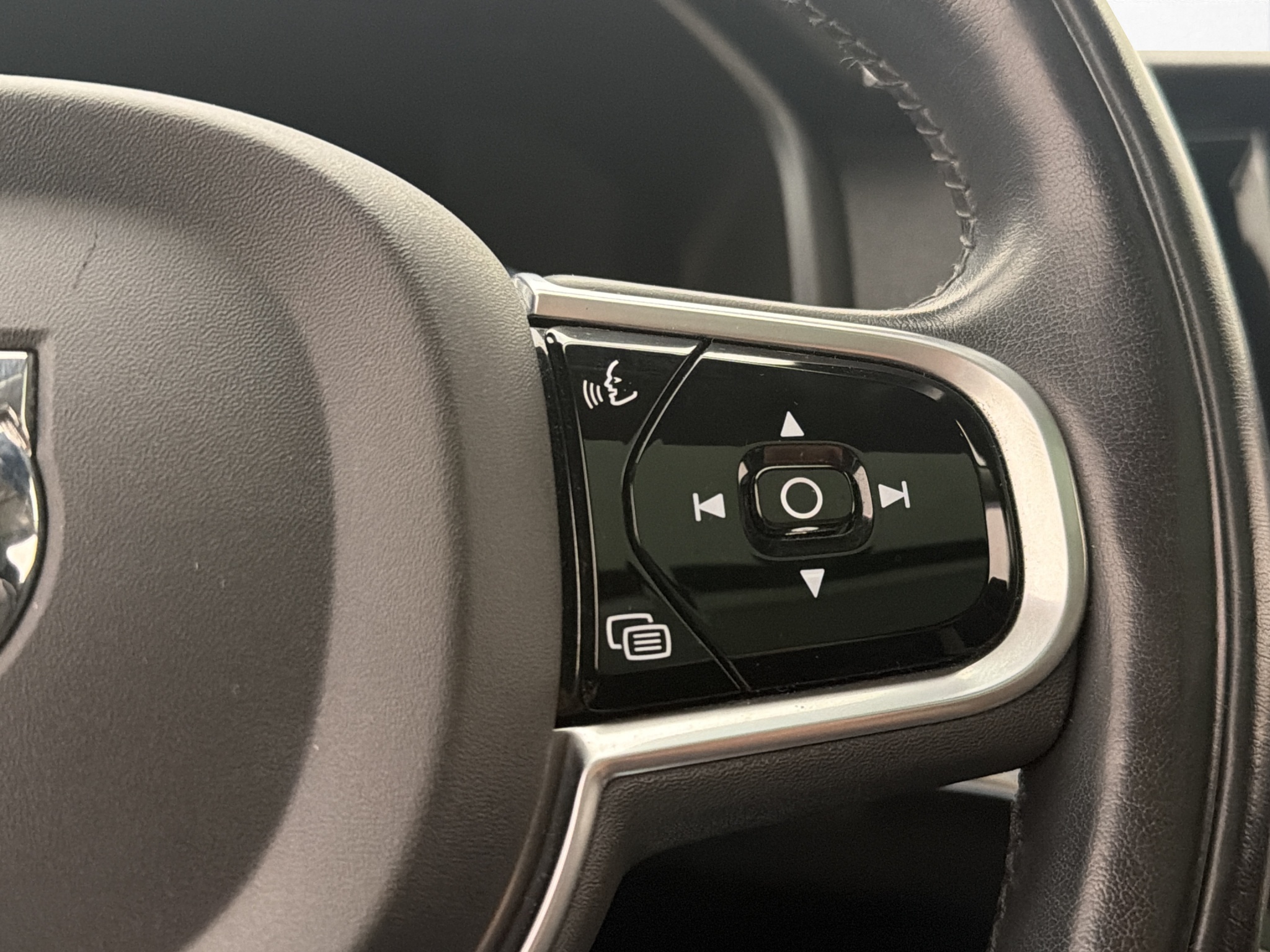 Volvo V90 Cross Country 2019 - miniatyr 18