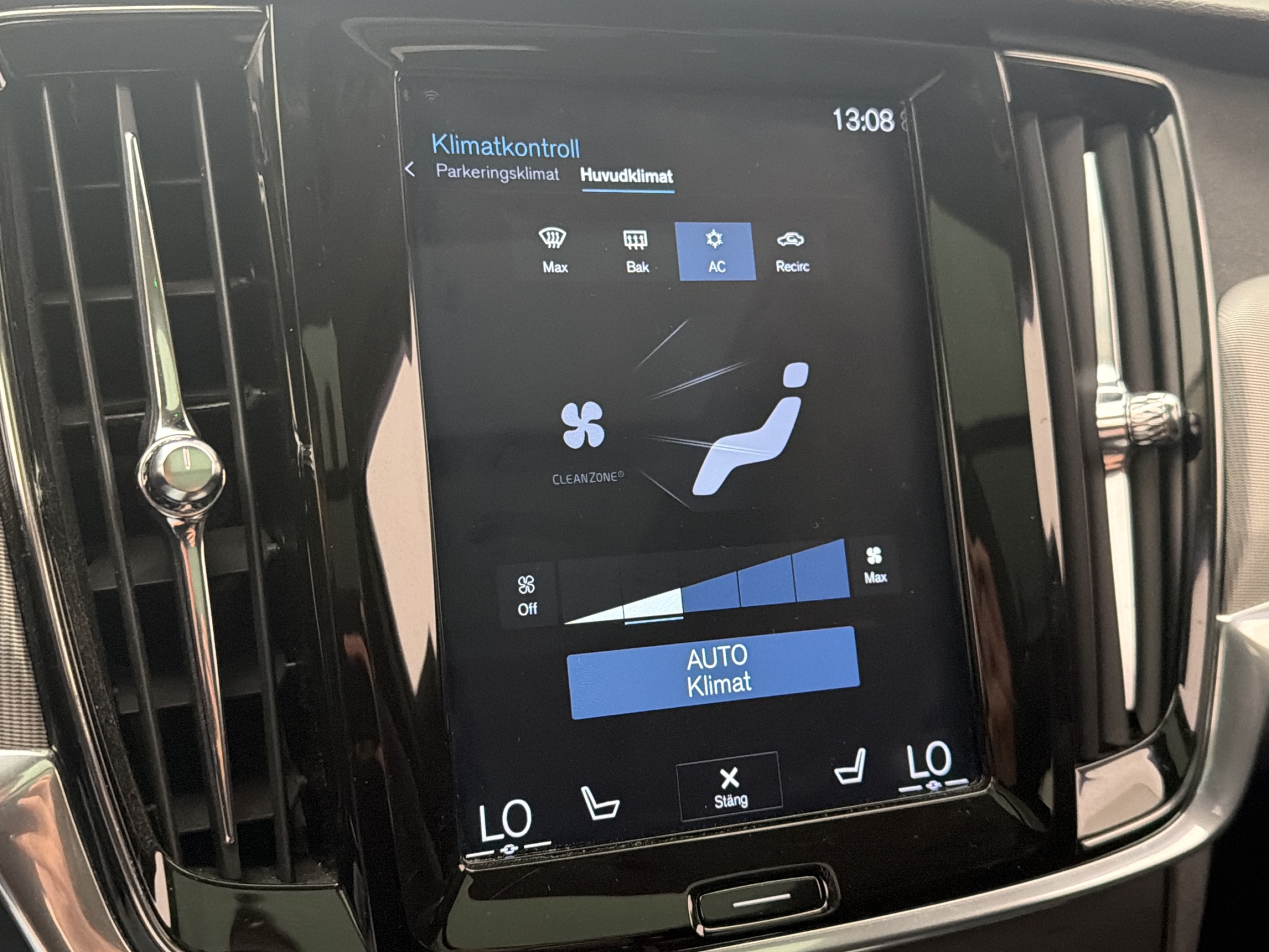 Volvo V90 Cross Country 2019 - miniatyr 25