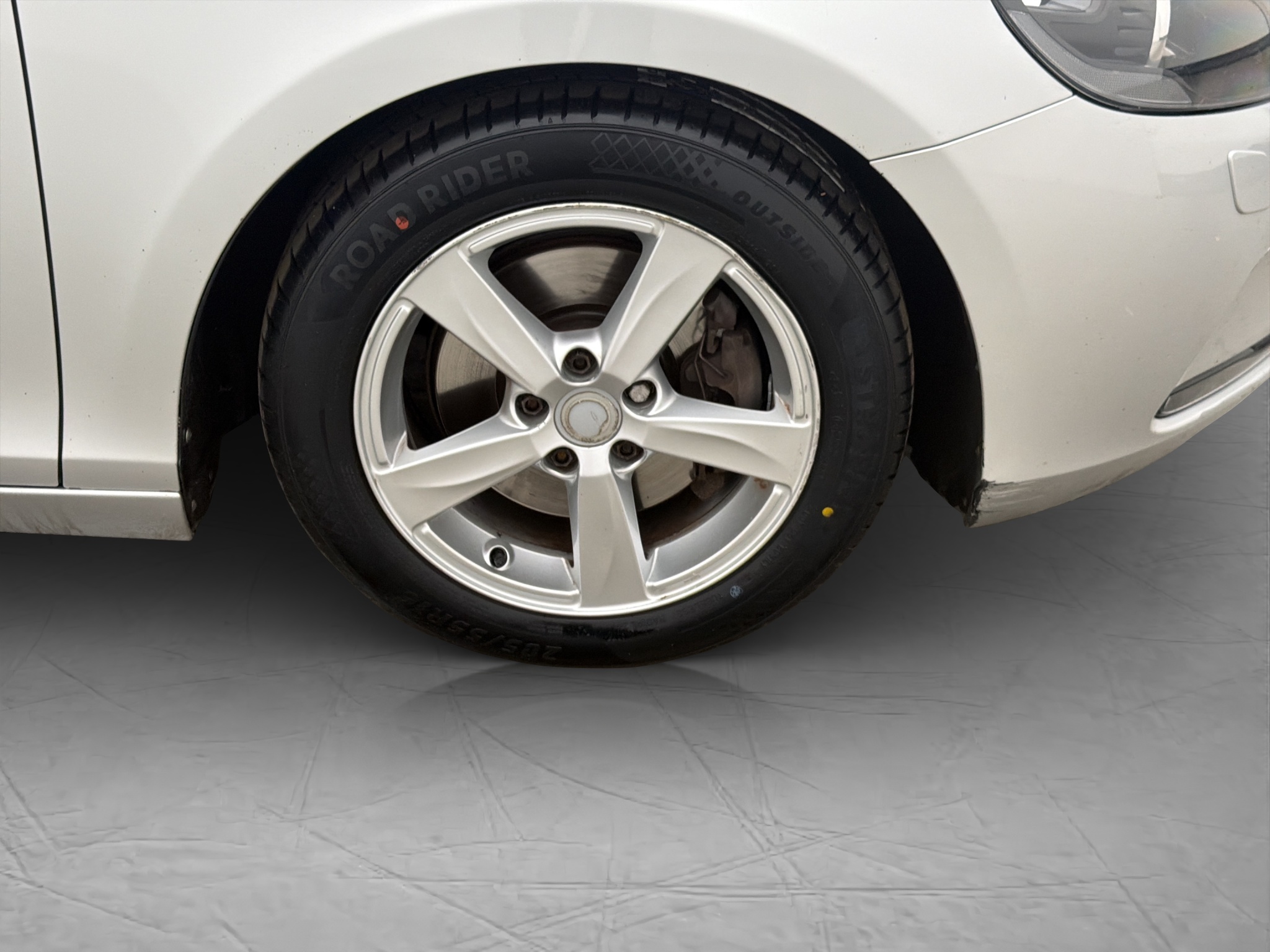 Volvo V40 2016 - miniatyr 28