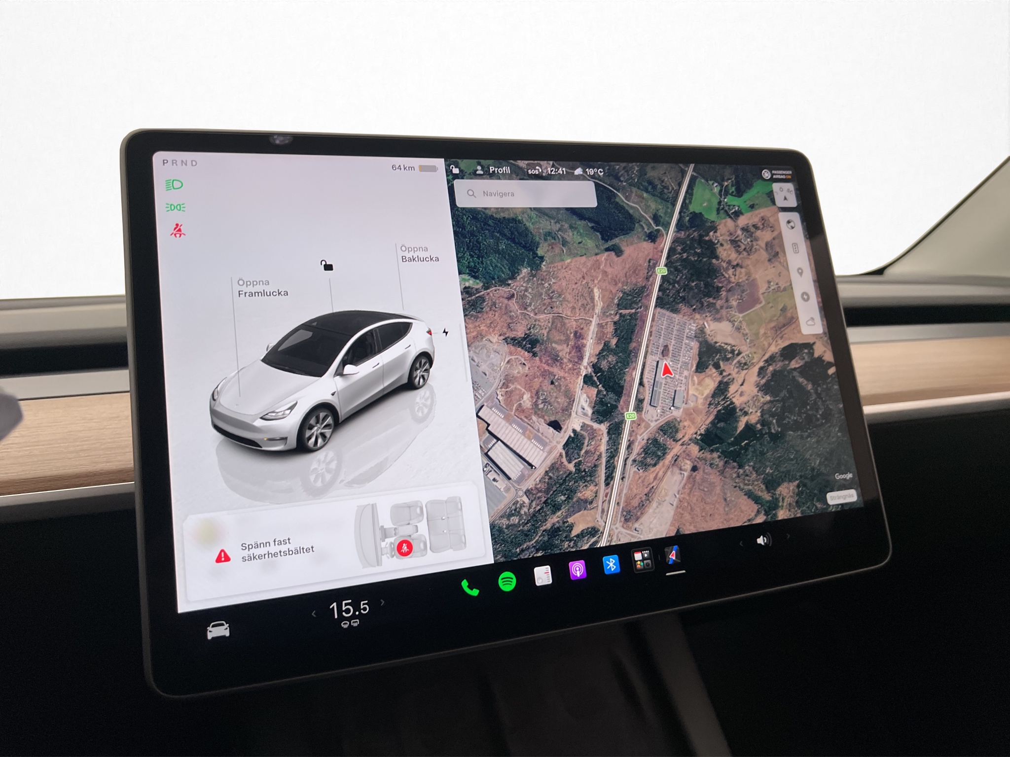 Tesla Model Y 2024 - miniatyr 17