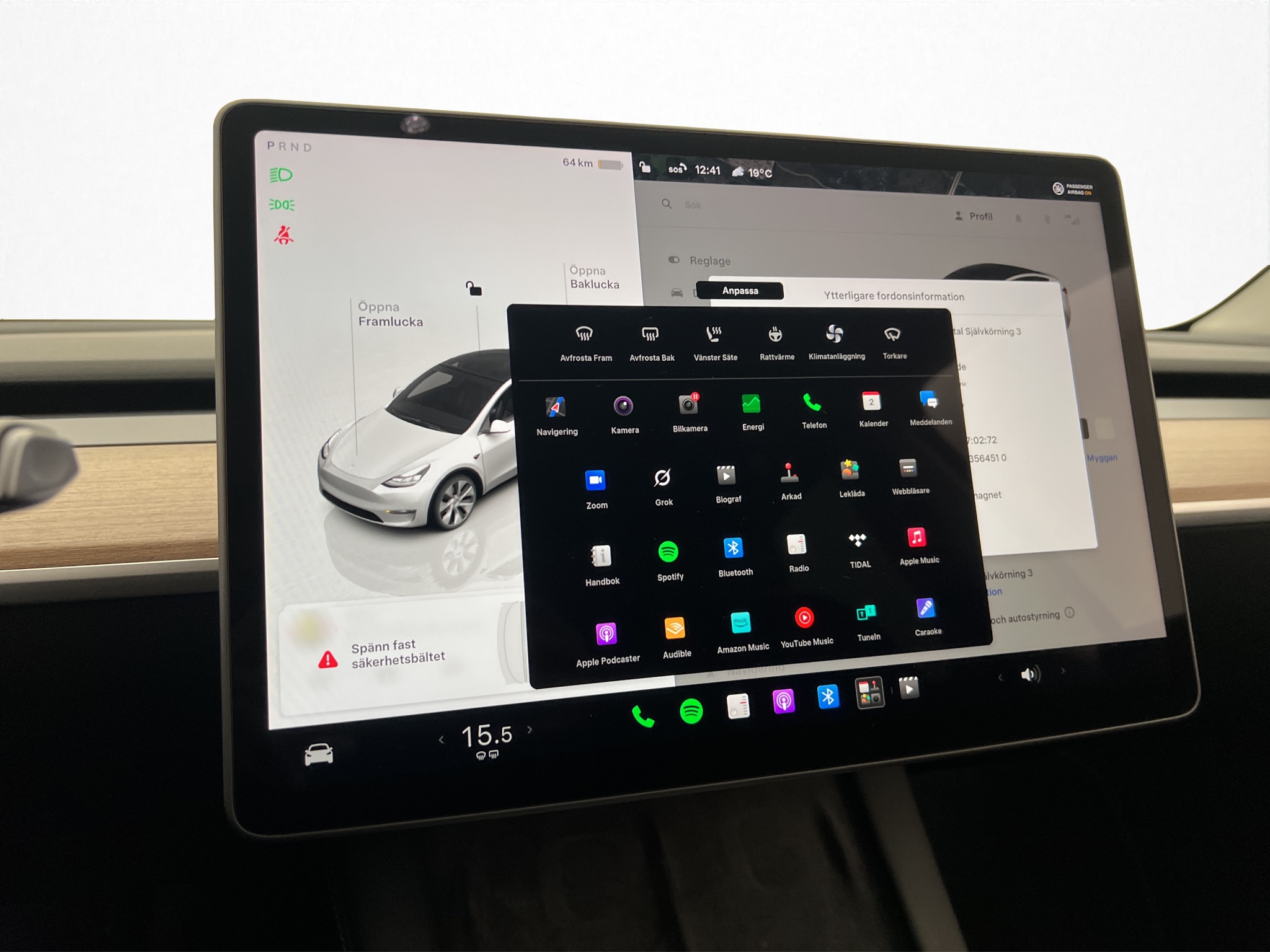Tesla Model Y 2024 - miniatyr 18