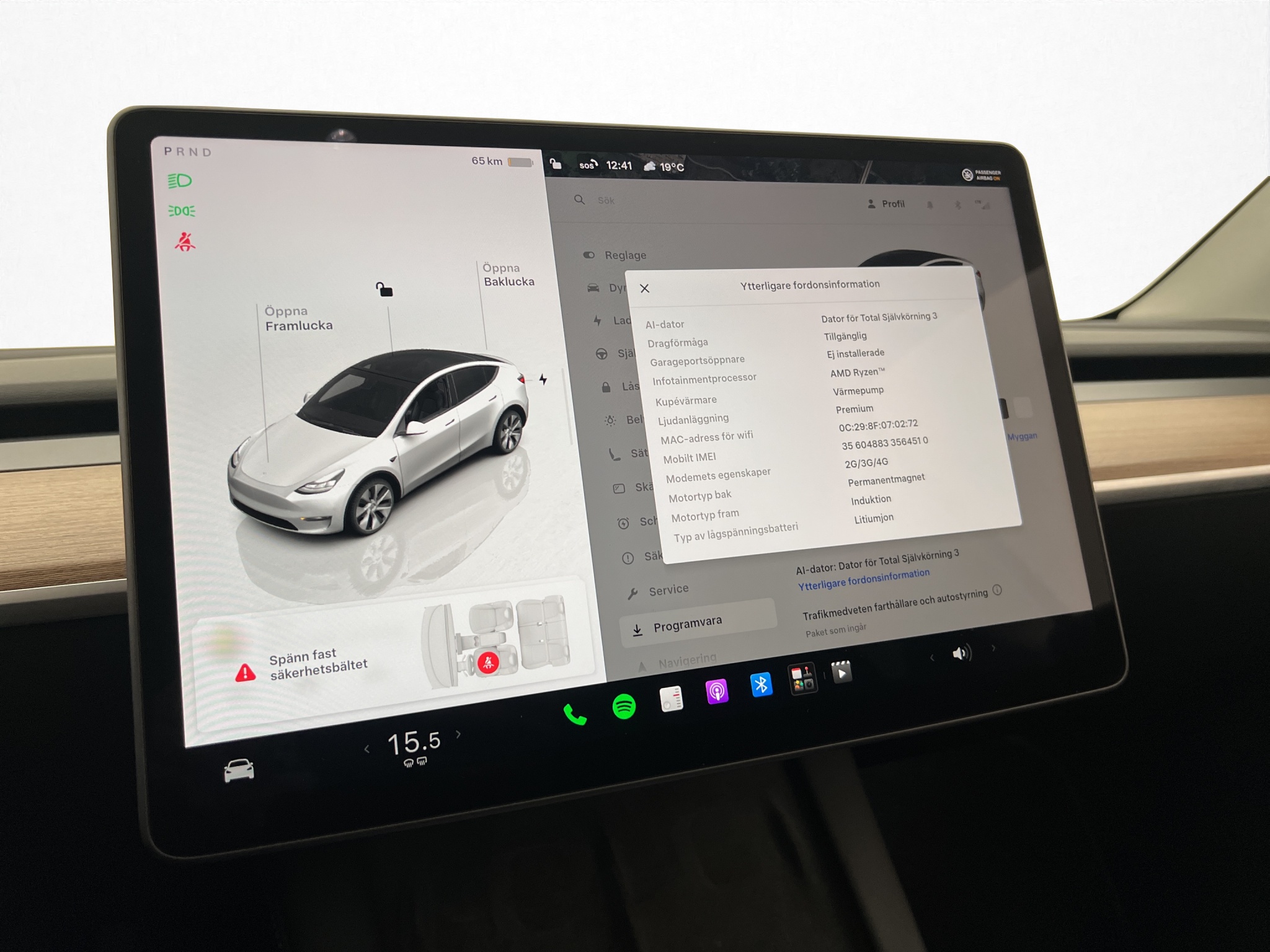 Tesla Model Y 2024 - miniatyr 19