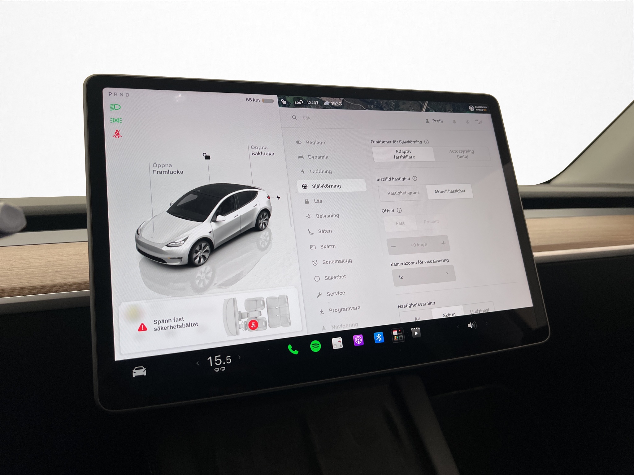 Tesla Model Y 2024 - miniatyr 21