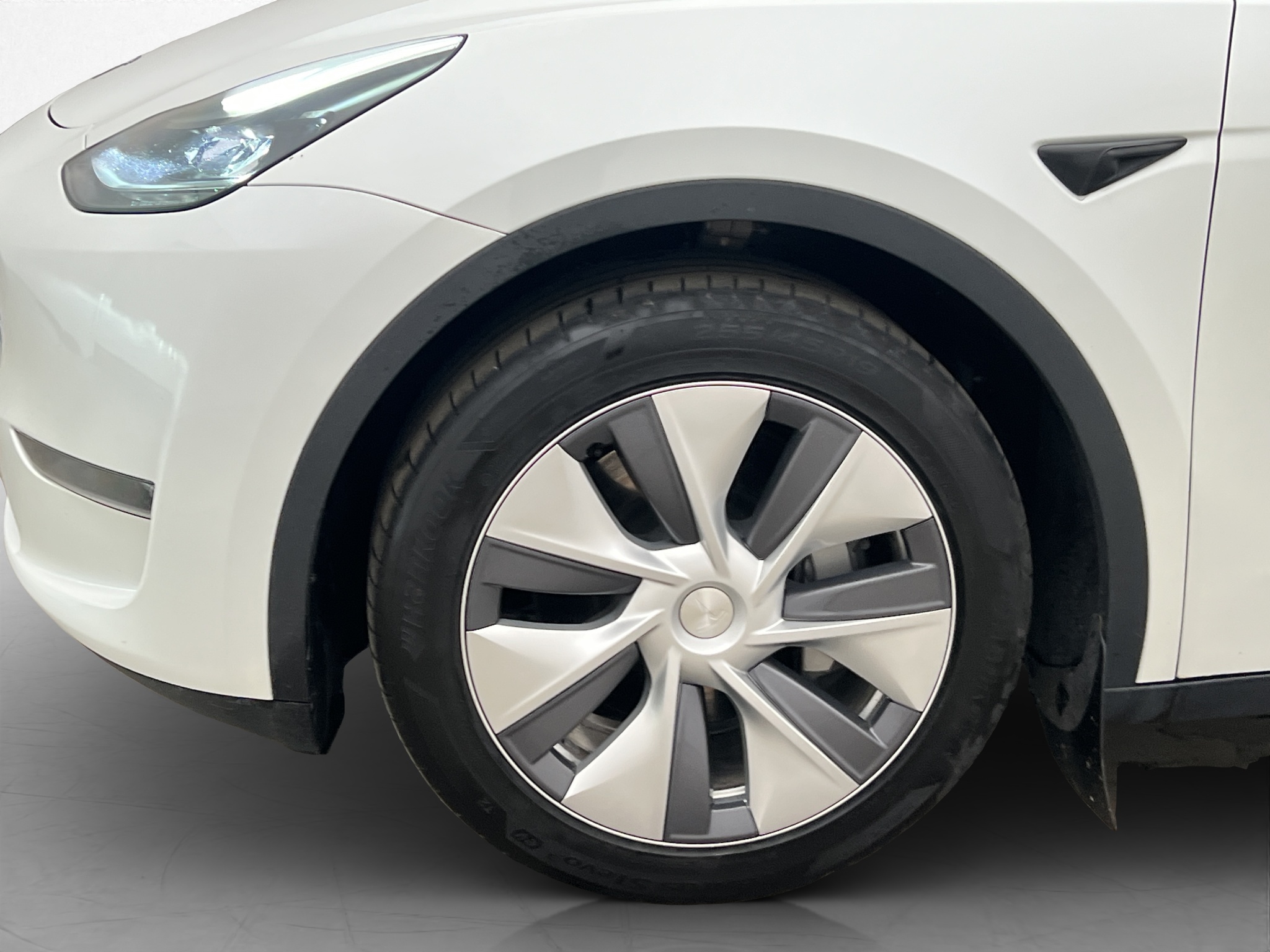 Tesla Model Y 2024 - miniatyr 31