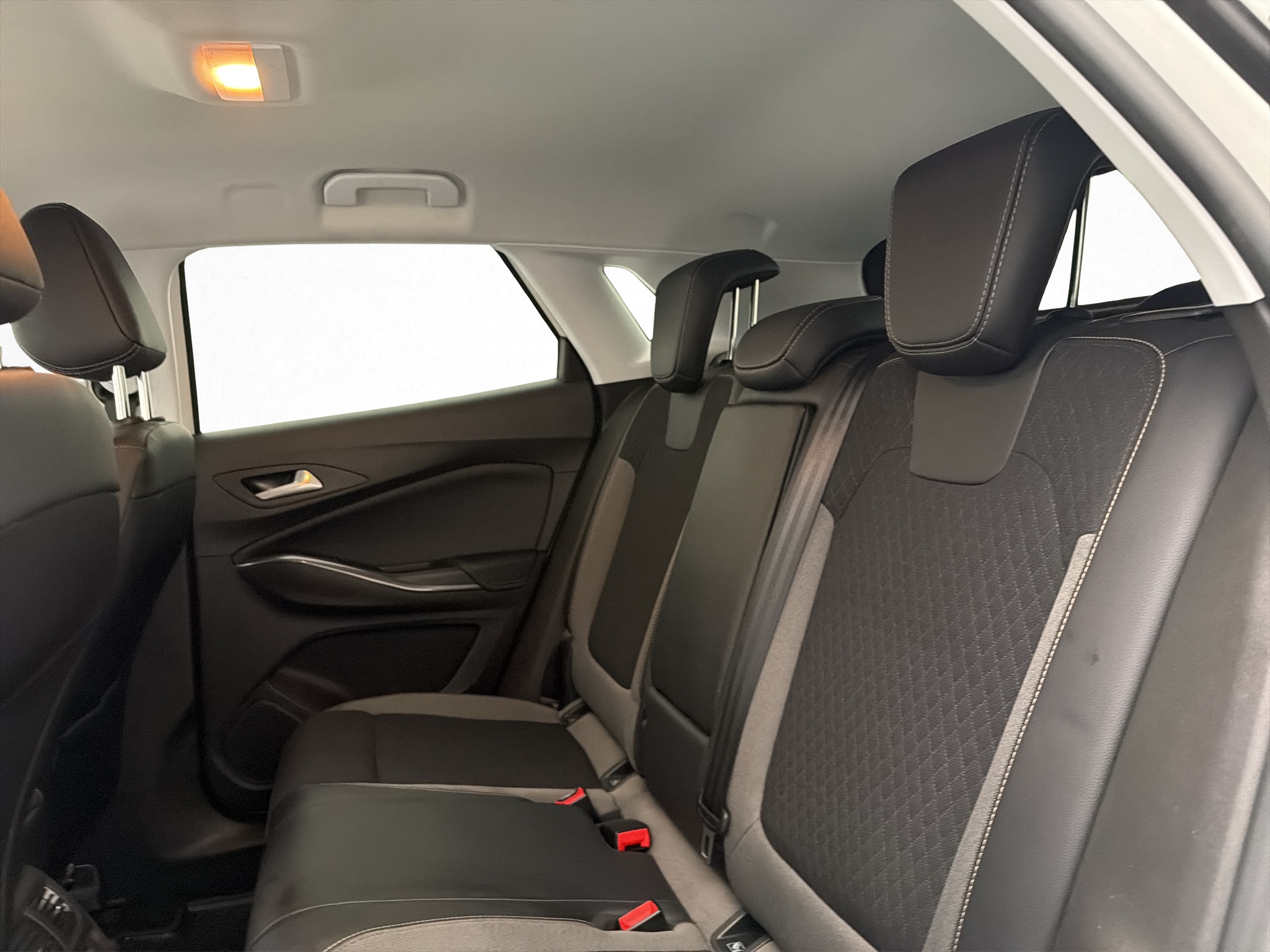 Opel Grandland X 2021 - miniatyr 21