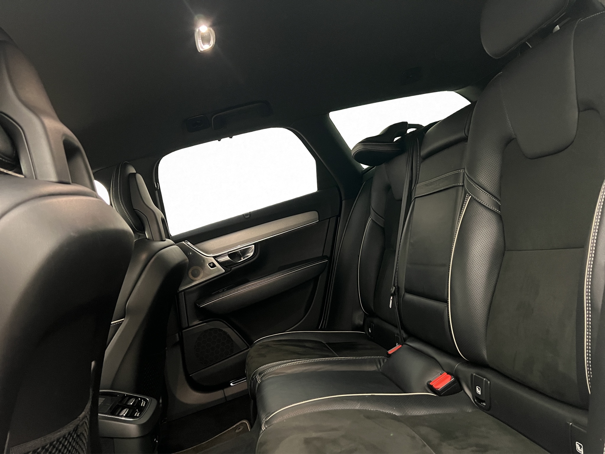 Volvo V90 2018 - miniatyr 30
