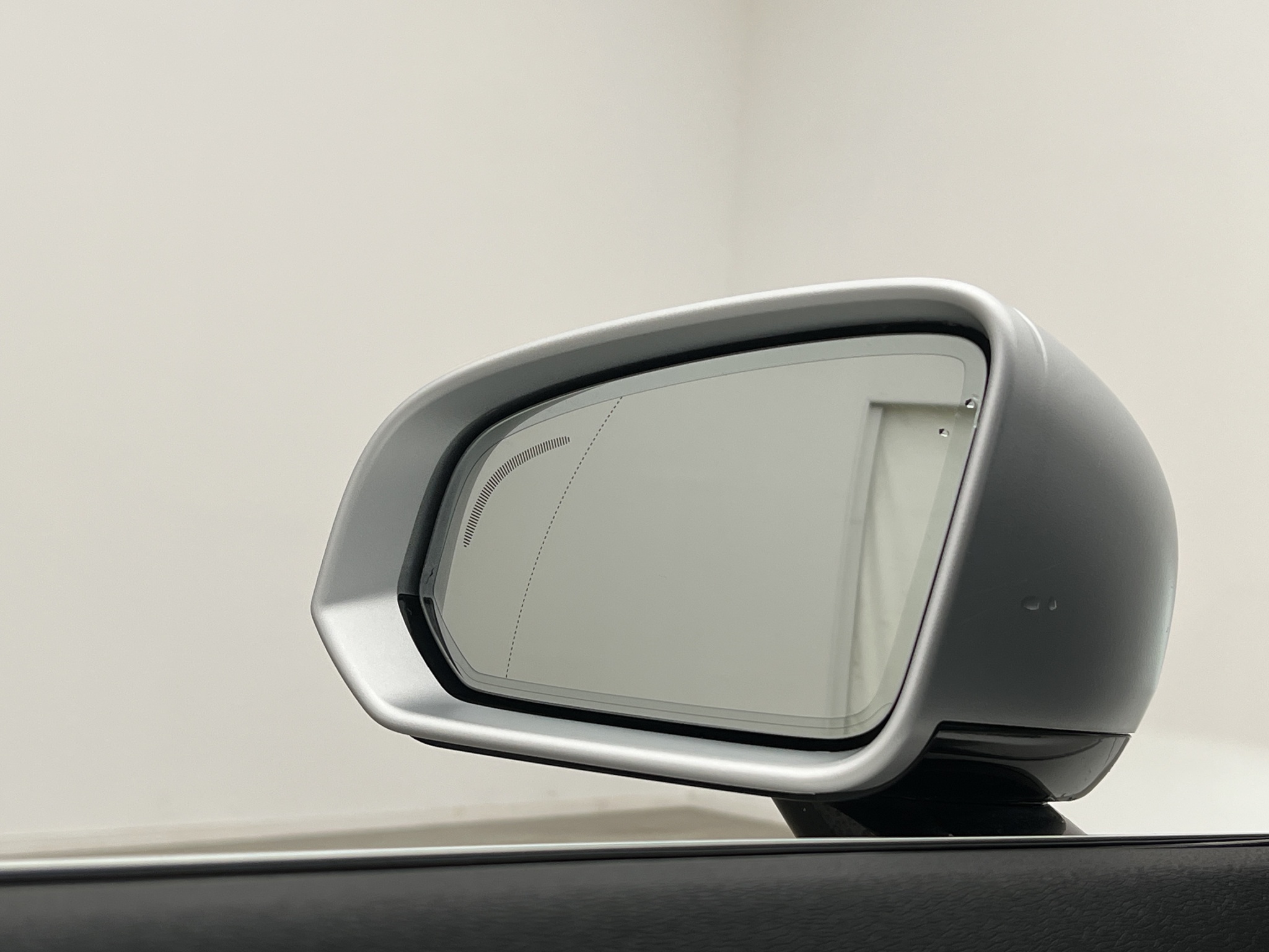 Volvo V90 2018 - miniatyr 4