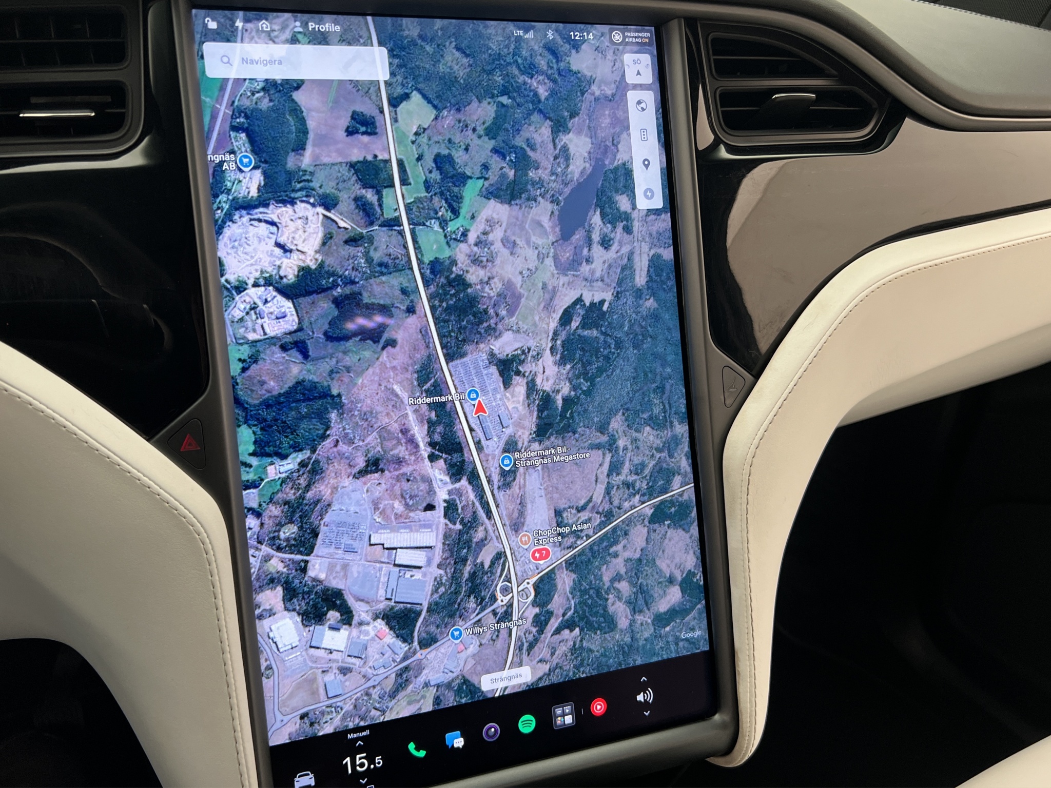 Tesla Model X 2020 - miniatyr 21