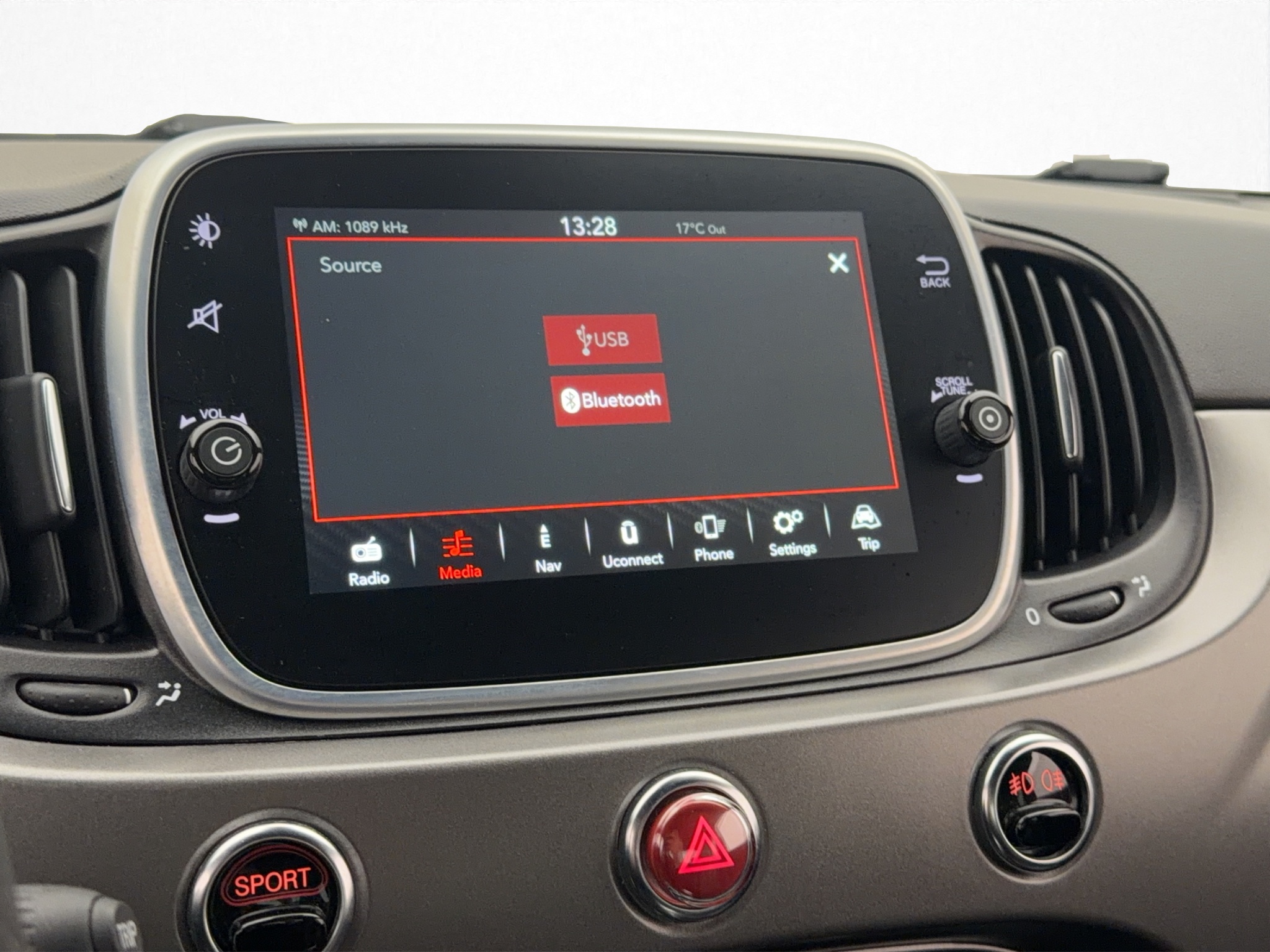 Abarth 595 2019 - miniatyr 20