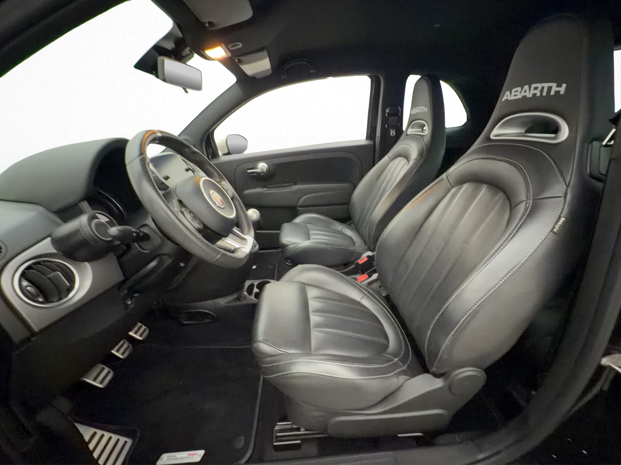 Abarth 595 2019 - miniatyr 4
