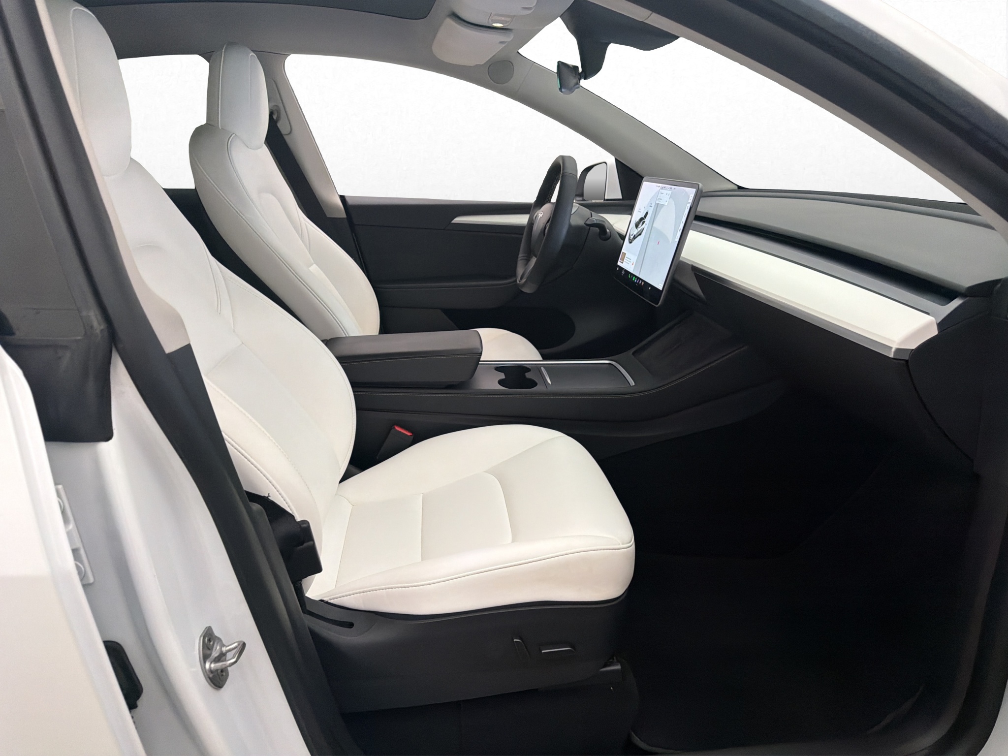 Tesla Model Y 2021 - miniatyr 23