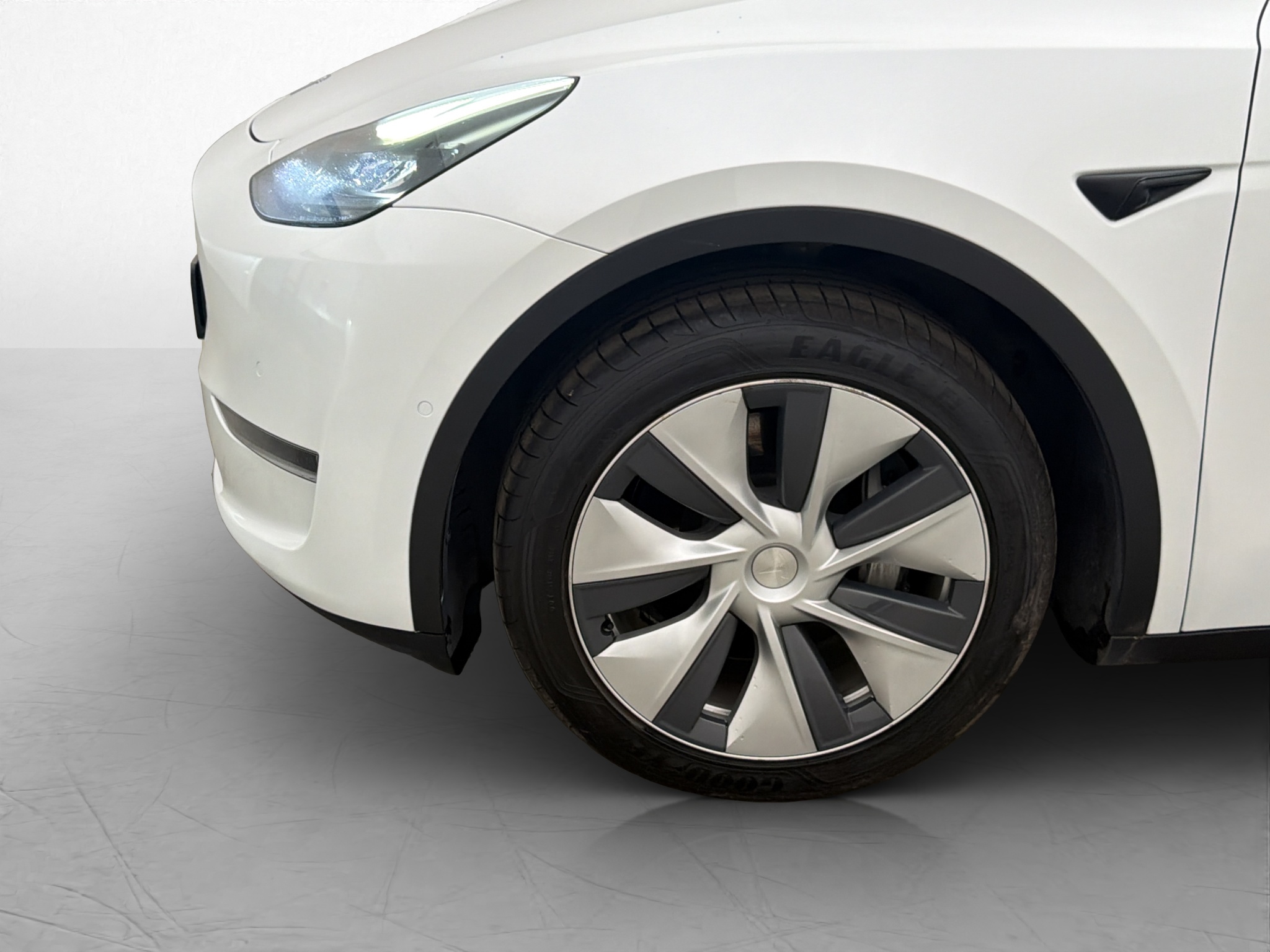 Tesla Model Y 2021 - miniatyr 27
