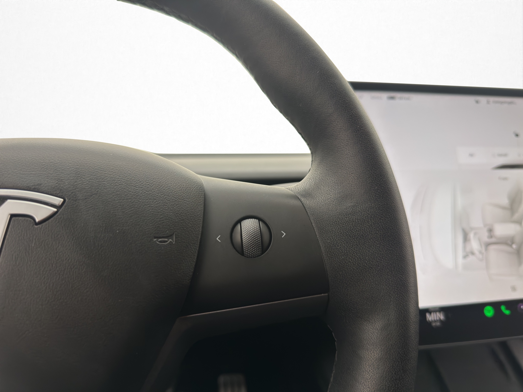 Tesla Model 3 2022 - miniatyr 14