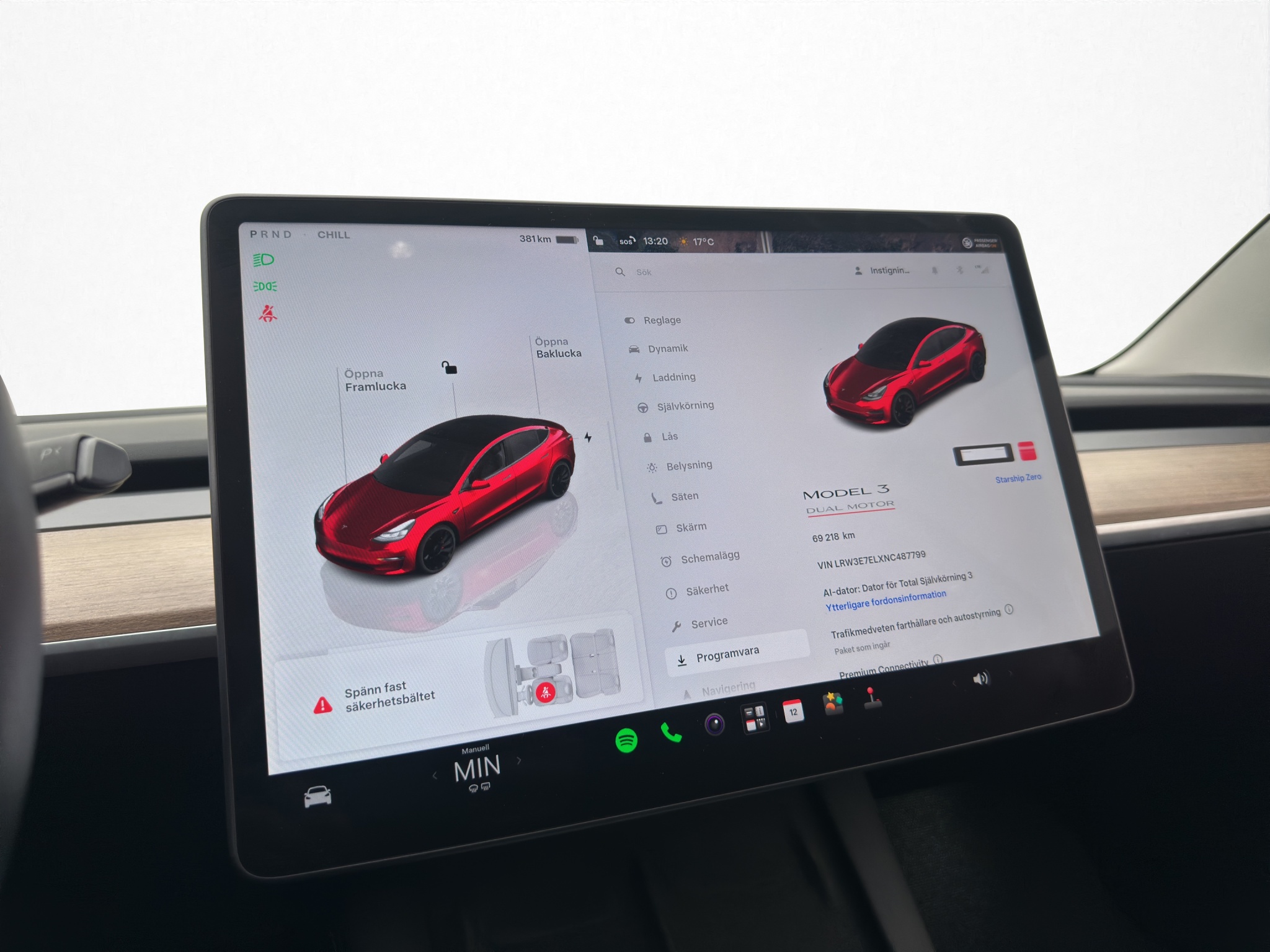 Tesla Model 3 2022 - miniatyr 23