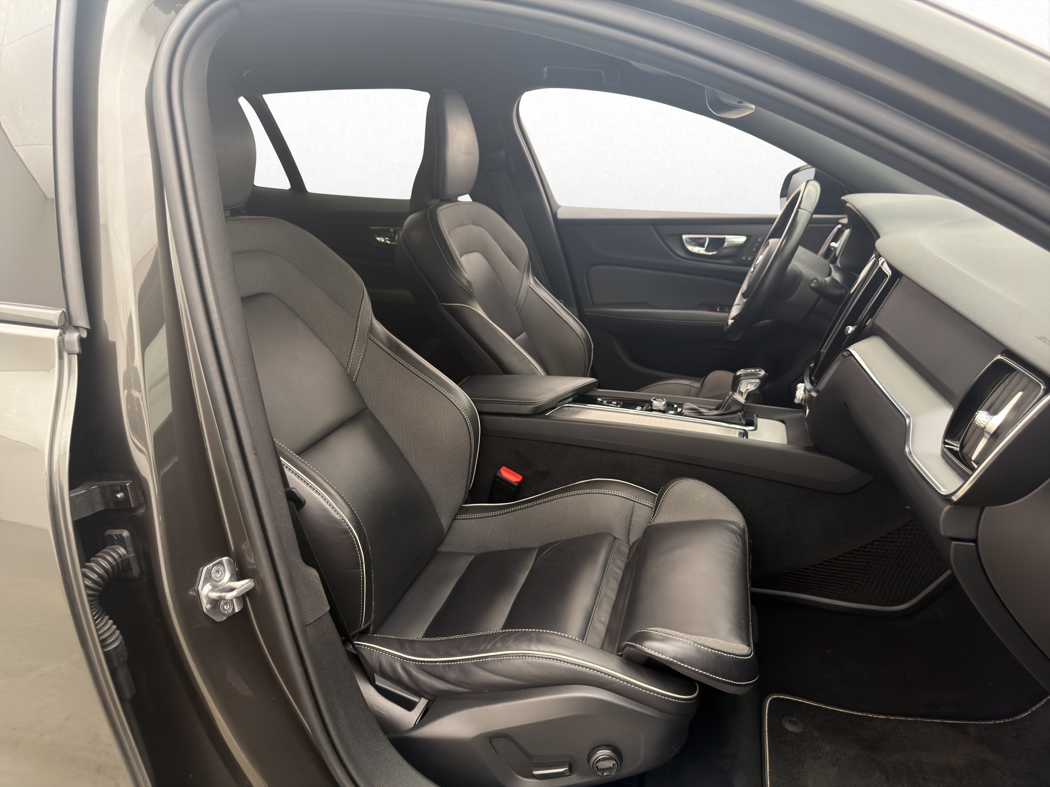 Volvo V60 2020 - miniatyr 22