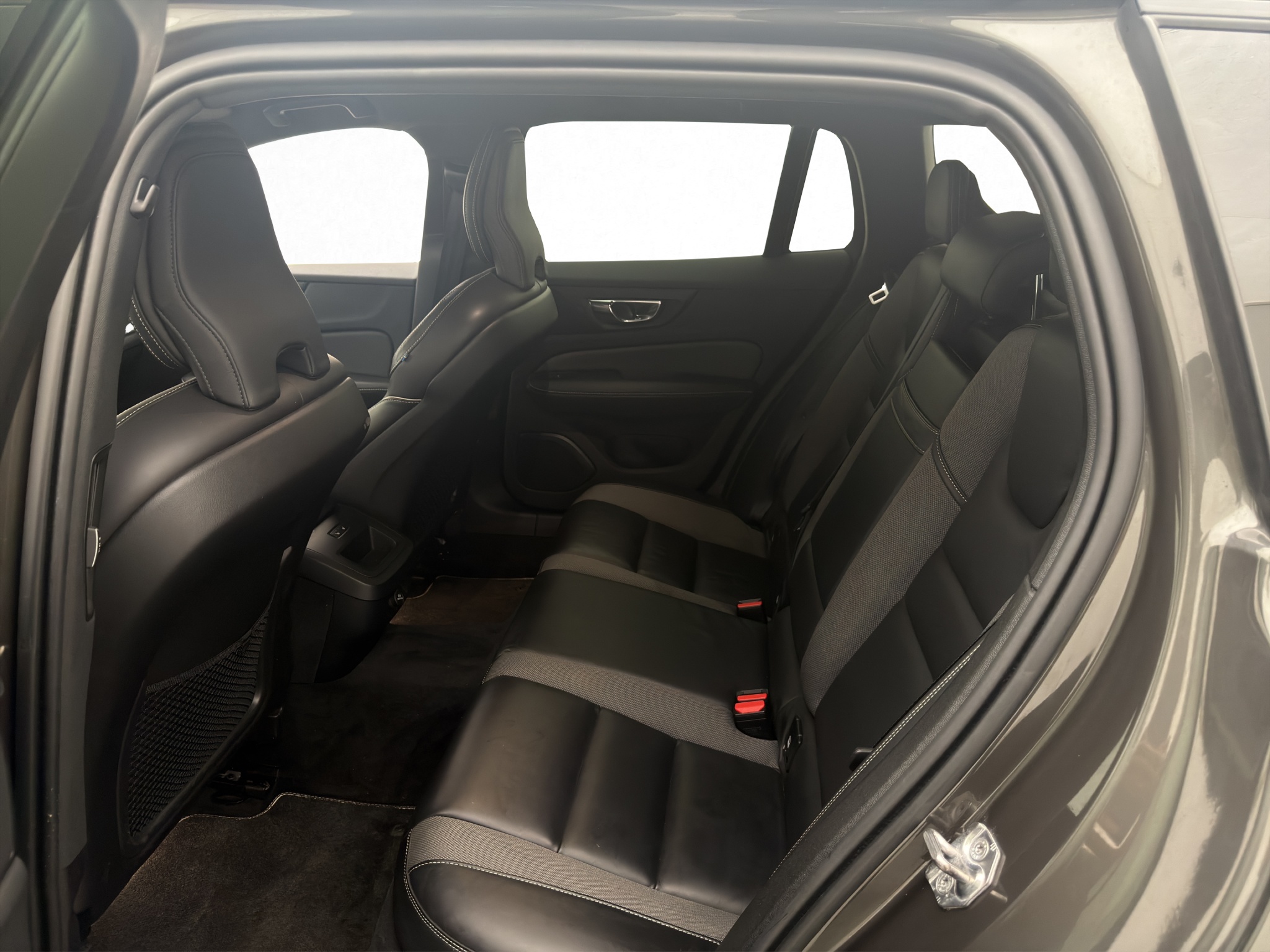 Volvo V60 2020 - miniatyr 24