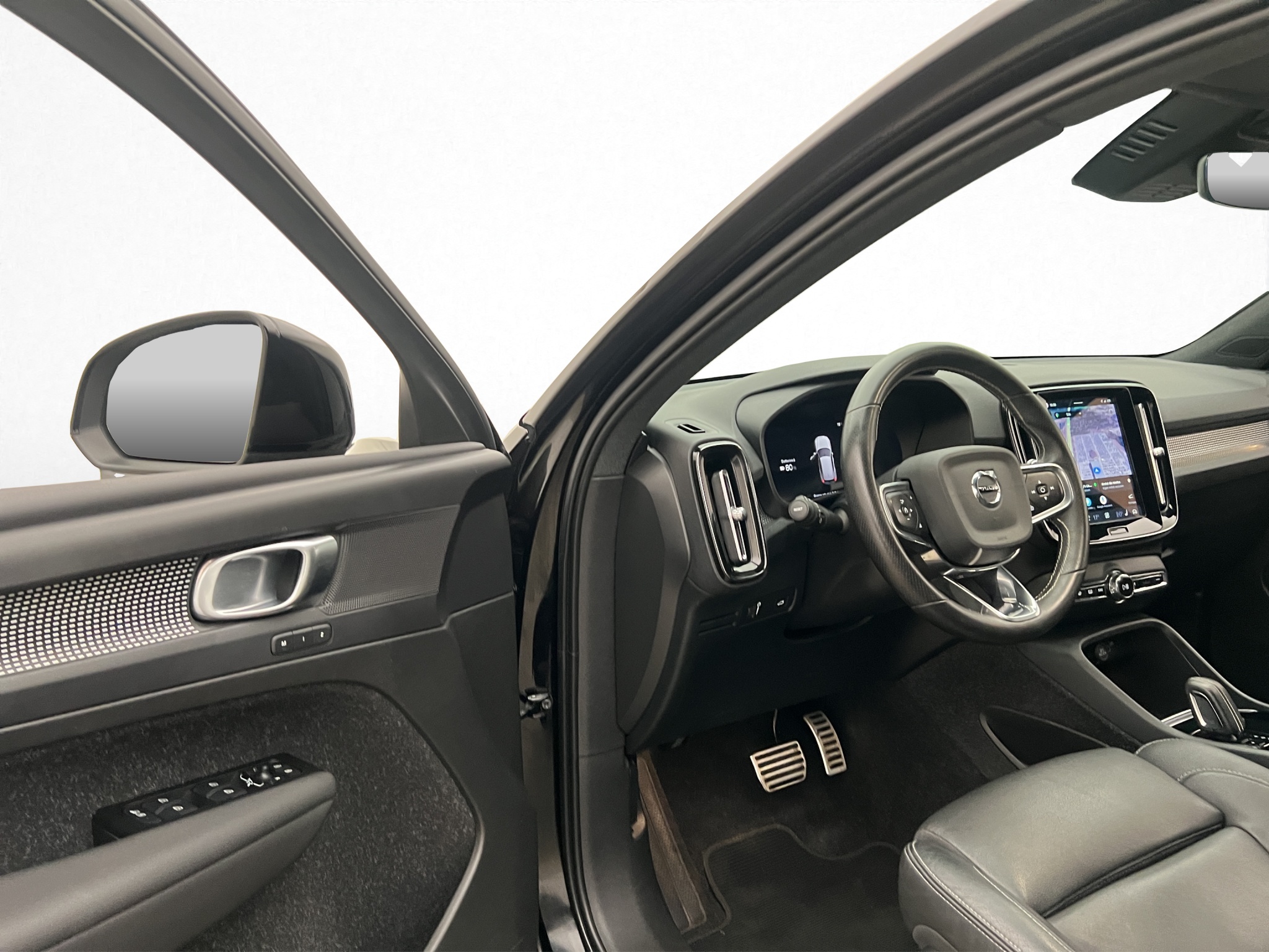Volvo XC40 2021 - miniatyr 4